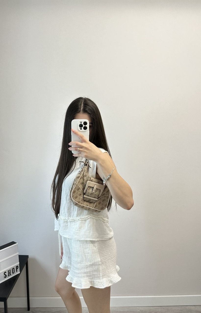 Guess × Japanese Brand × Vintage Rare 🔥🔥 Vintage monogram GUESS hobo bag Size ONE SIZE - 10 Thumbnail