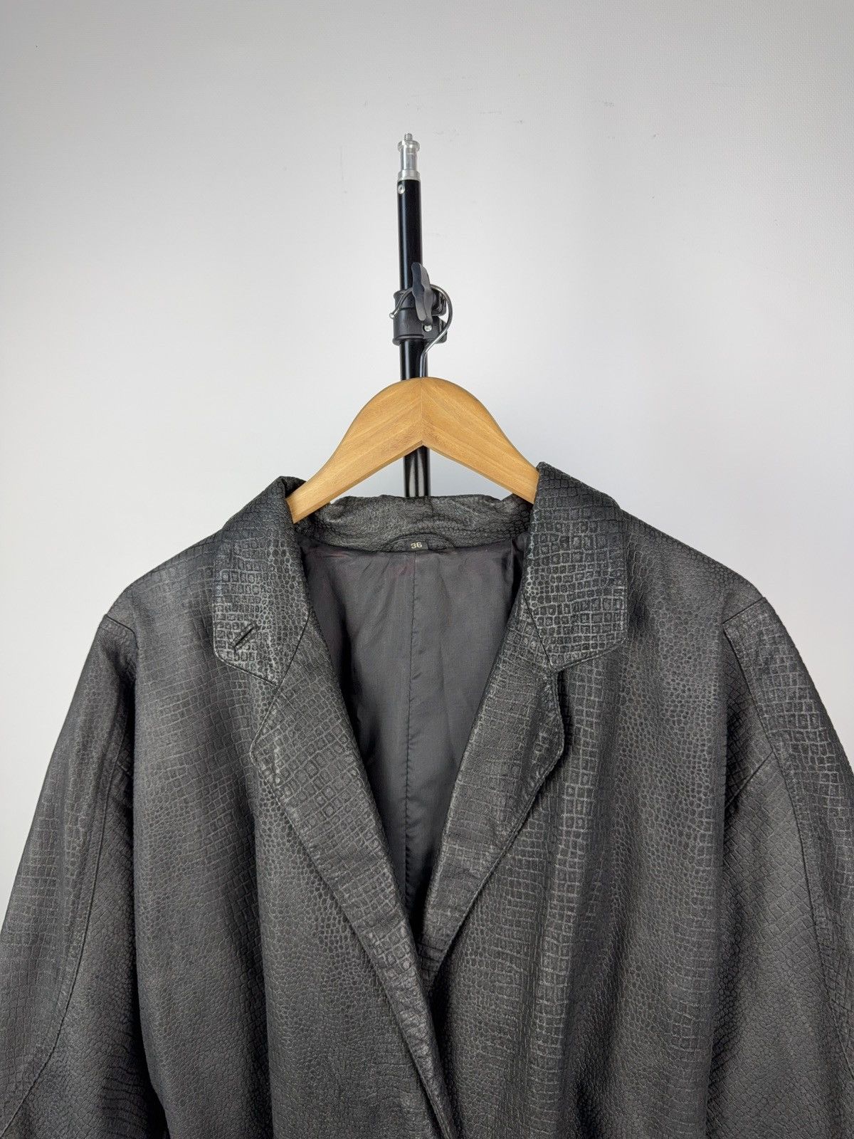 Vintage Vintage 90s Avant Garde Leather Biker MOTO Y2K Jacket Size US S / EU 44-46 / 1 - 5 Thumbnail