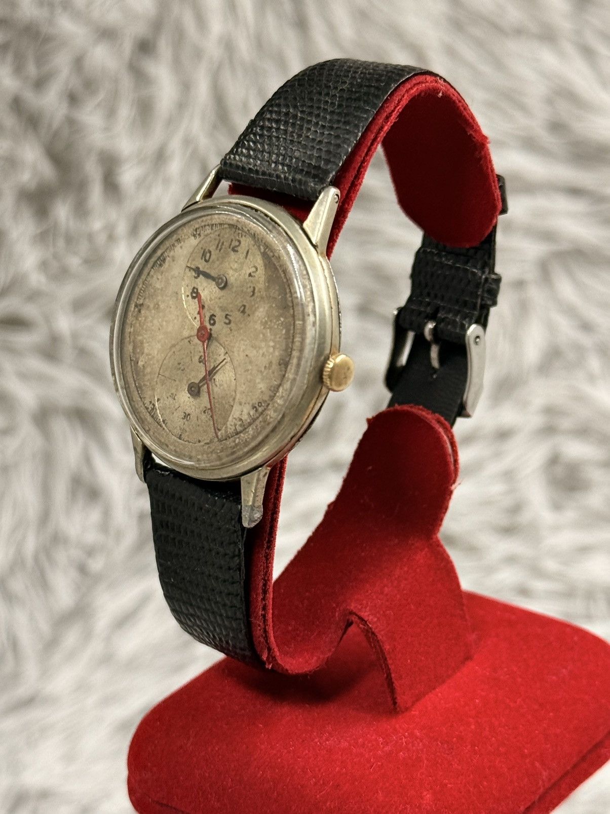 Vintage Vintage UNBRAND 3 Hands Swiss 15 Jewels Manual Men’s Watch Size ONE SIZE - 4 Thumbnail