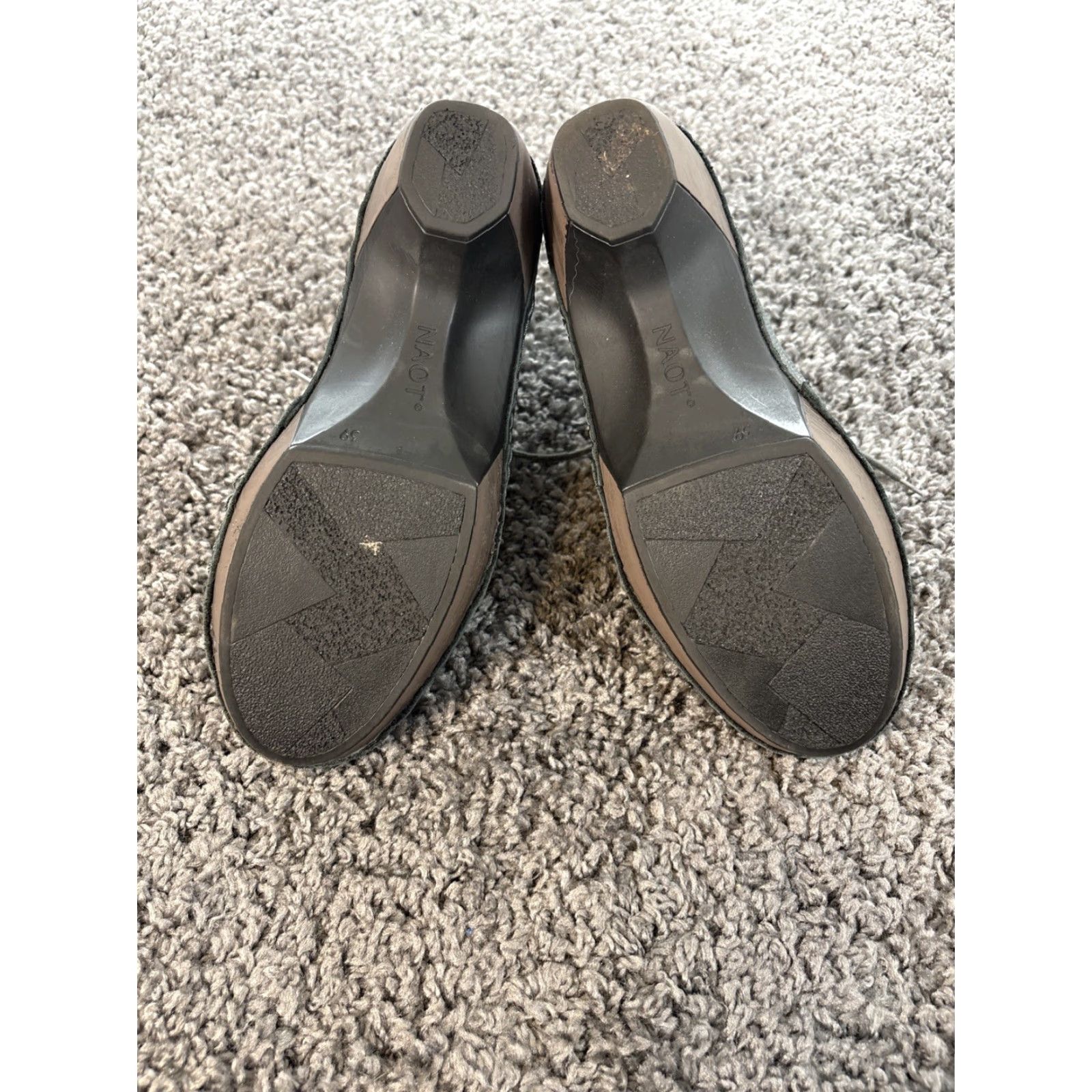Vintage Naot Avila Voyage Ankle Reptile Gray Textured Heels Booties Women 8.5 Leather Lace Up Bootie Gray/Black 39 (8-8.5) US 8.5 EU 41 41? Size US 9 / IT 39 - 7 Thumbnail
