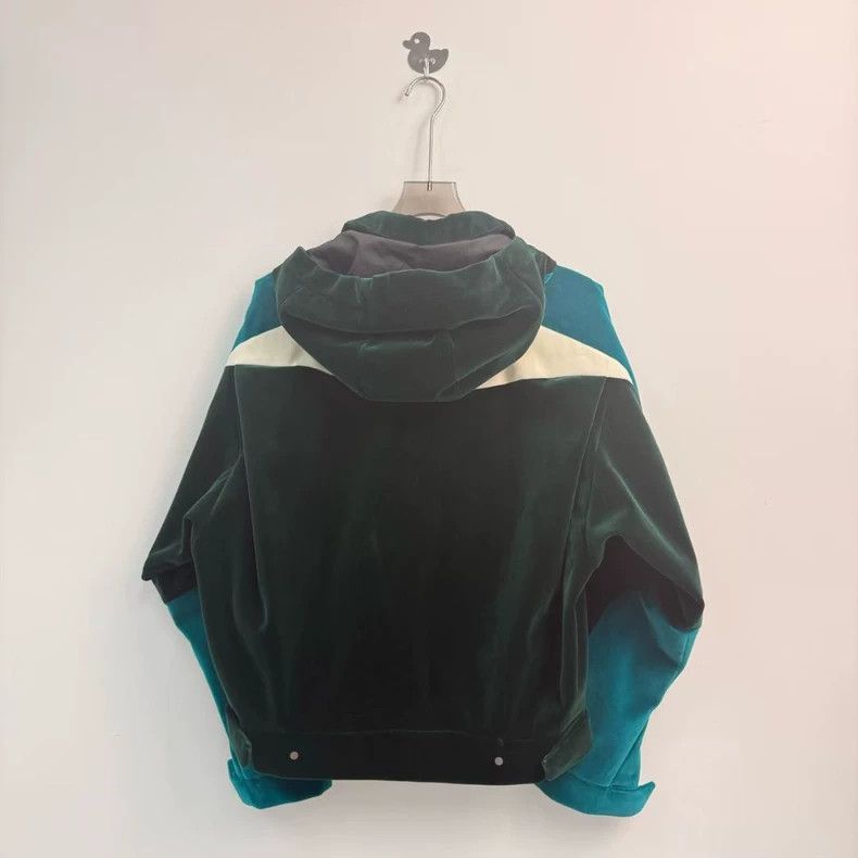 Louis Vuitton louis vuitton Fw22 monogrammed Logo suede color-block jack Size US M / EU 48-50 / 2 - 4 Thumbnail