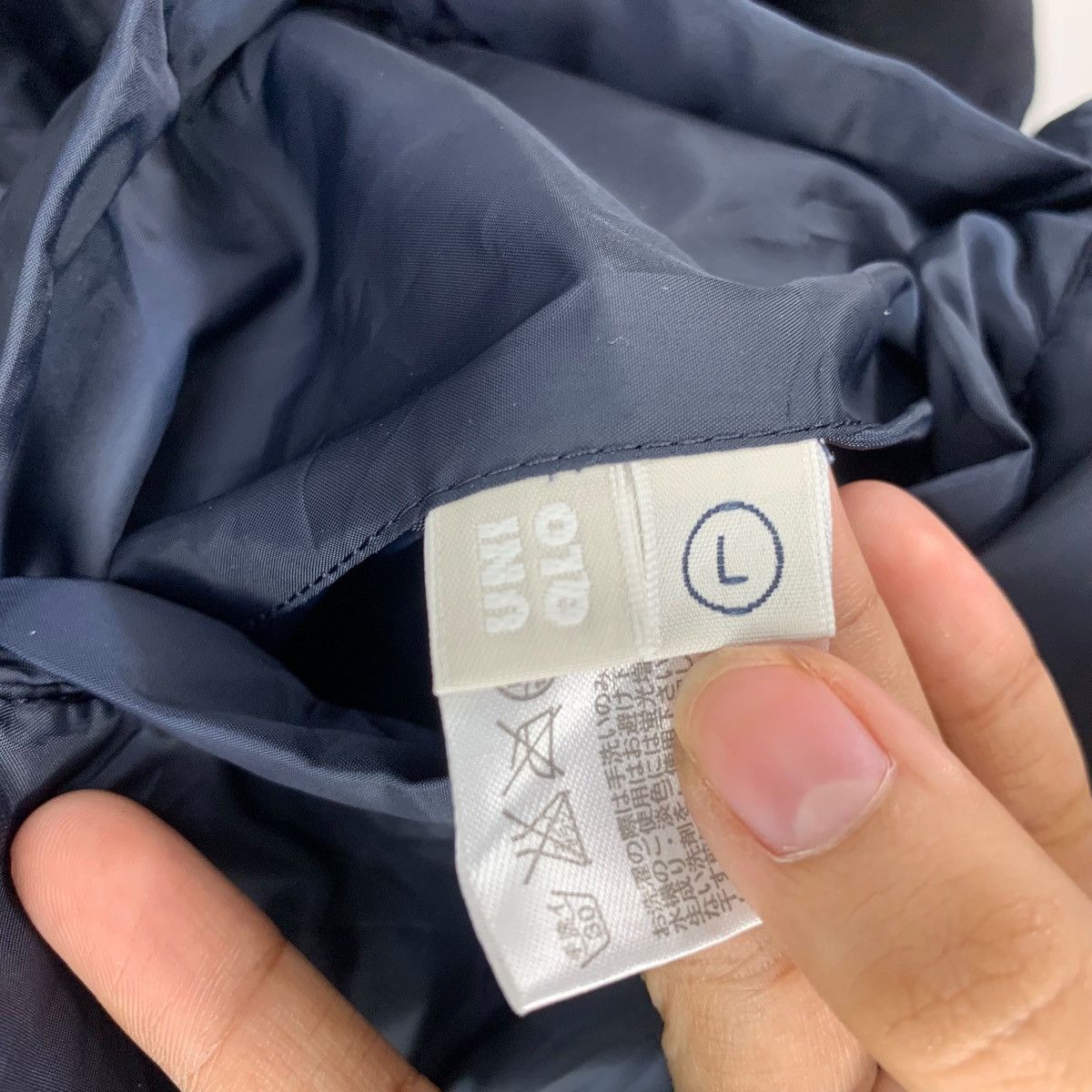 Uniqlo UNIQLO JAPAN Minimalist Design Puffer Bomber Jacket Size US L / EU 52-54 / 3 - 9 Thumbnail
