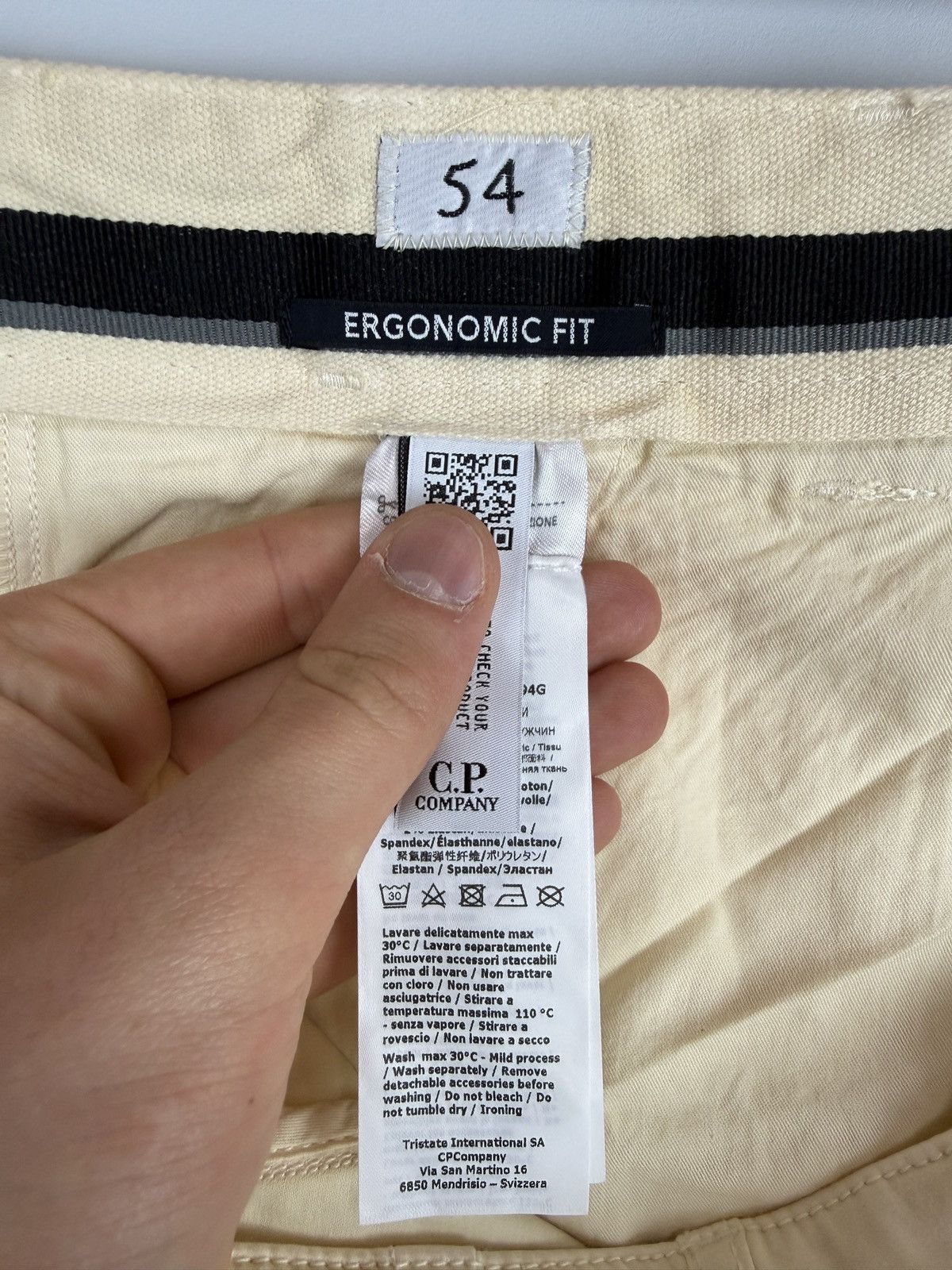 C.P. Company Off-white C.P. Company cargo trousers (brand new with tags) Size US 38 / EU 54 - 8 Thumbnail