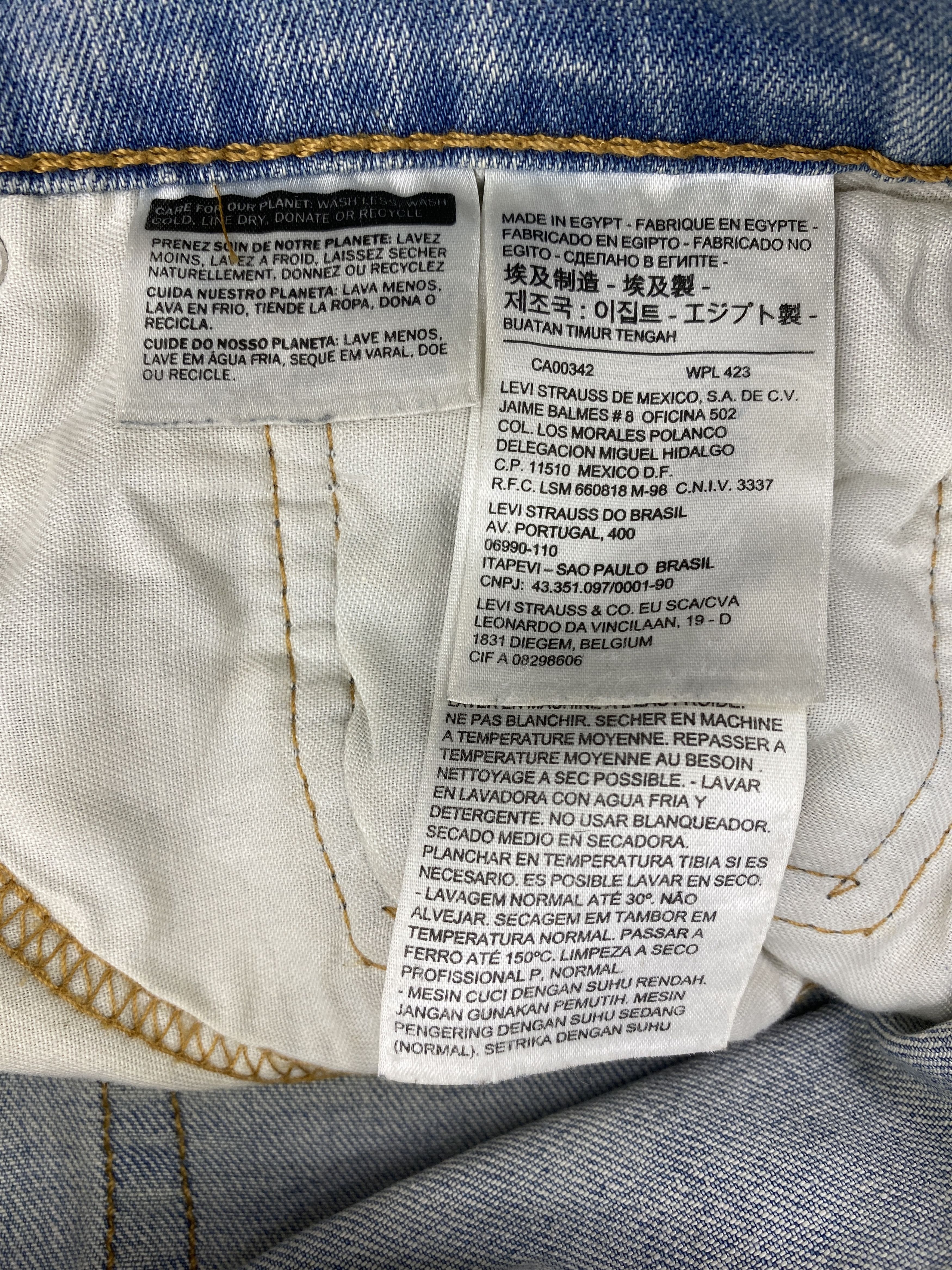 Levi's × Vintage Faded Blue Vintage Levis 514 Jeans Size US 37 - 11 Thumbnail