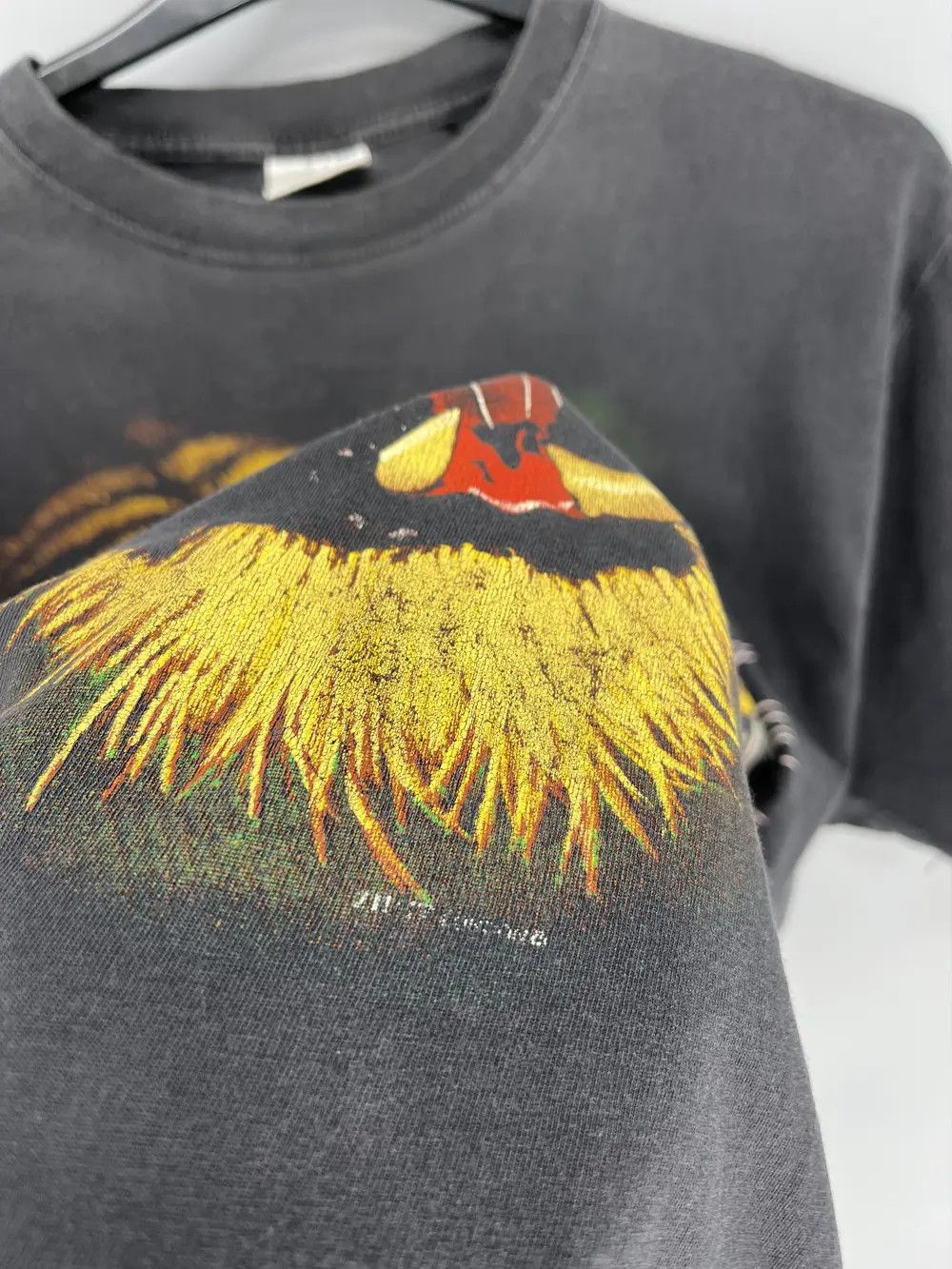 Vintage Vintage 90s Tiger Face Boxy Fit Tee Zip It London Size US L / EU 52-54 / 3 - 8 Thumbnail