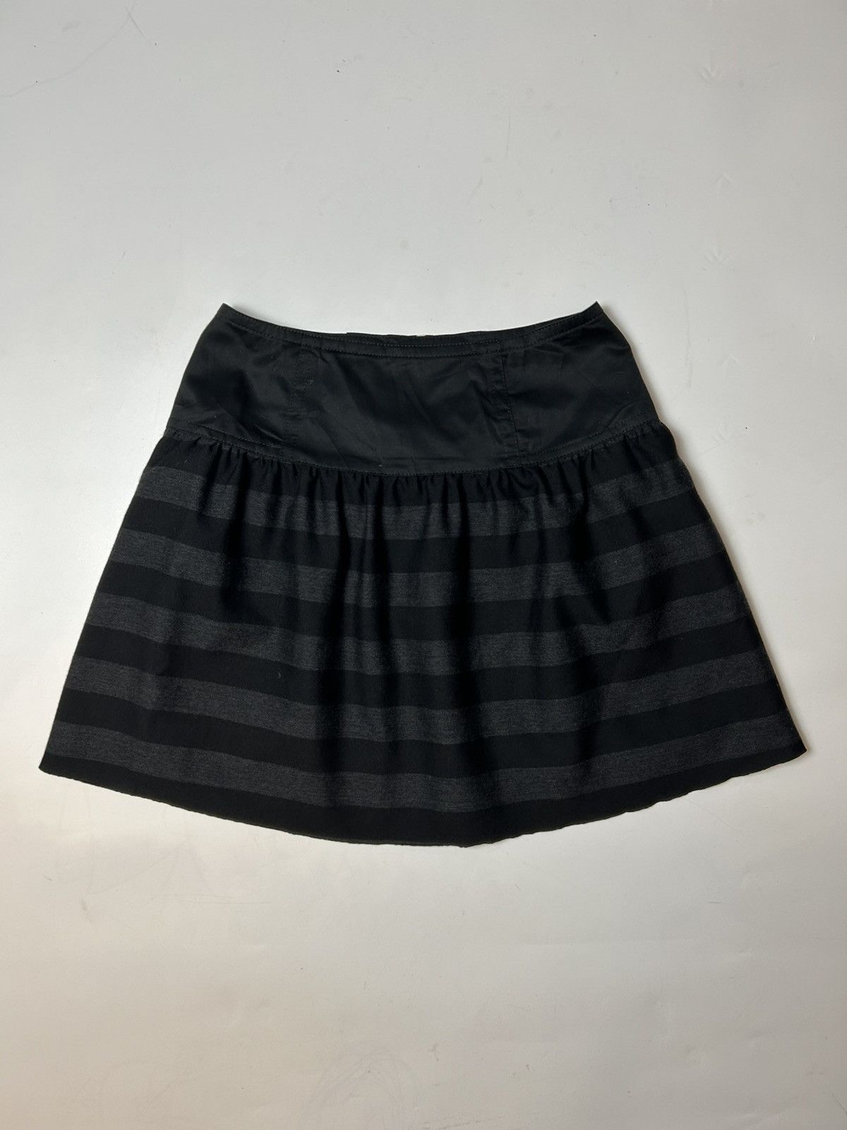 Designer × Tommy Hilfiger TOMMY HILFIGER MINI SKIRT Size 28" / US 6 / IT 42 - 2 Thumbnail