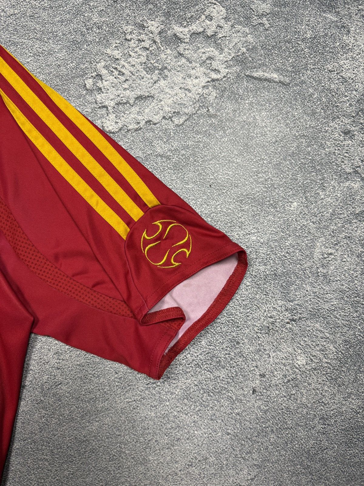 Adidas Vintage Adidas Spain Football Soccer Jersey Size US L / EU 52-54 / 3 - 4 Thumbnail