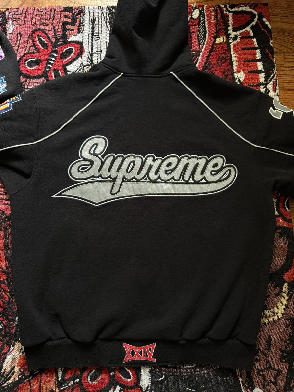 Supreme Supreme - playoffs zipup Size US L / EU 52-54 / 3 - 5 Thumbnail
