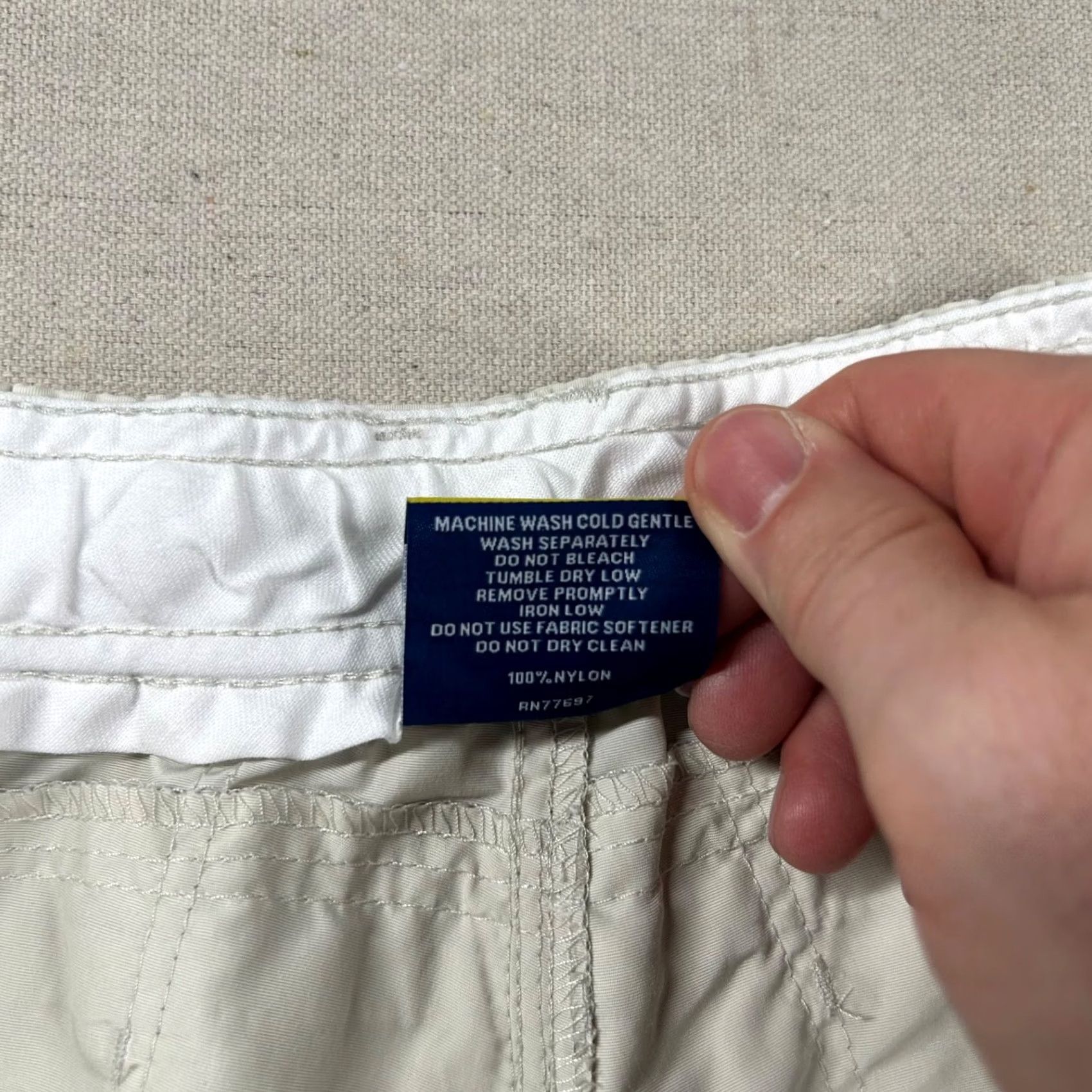 Vintage VINTAGE AFTCO Mens 42 Nylon 6" High Rise Fishing Cargo Shorts Ivory Beach Outdoor 90s Mens Size US 42 / EU 58 - 7 Thumbnail