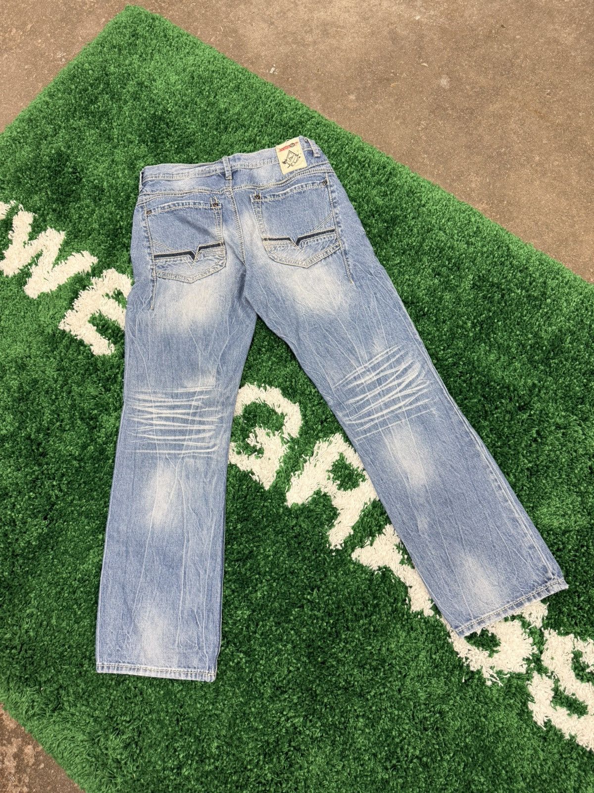 Vintage Vintage Axe Crown Denim Jeans Sz. 33 Skull Distressed Size US 33 - 5 Thumbnail