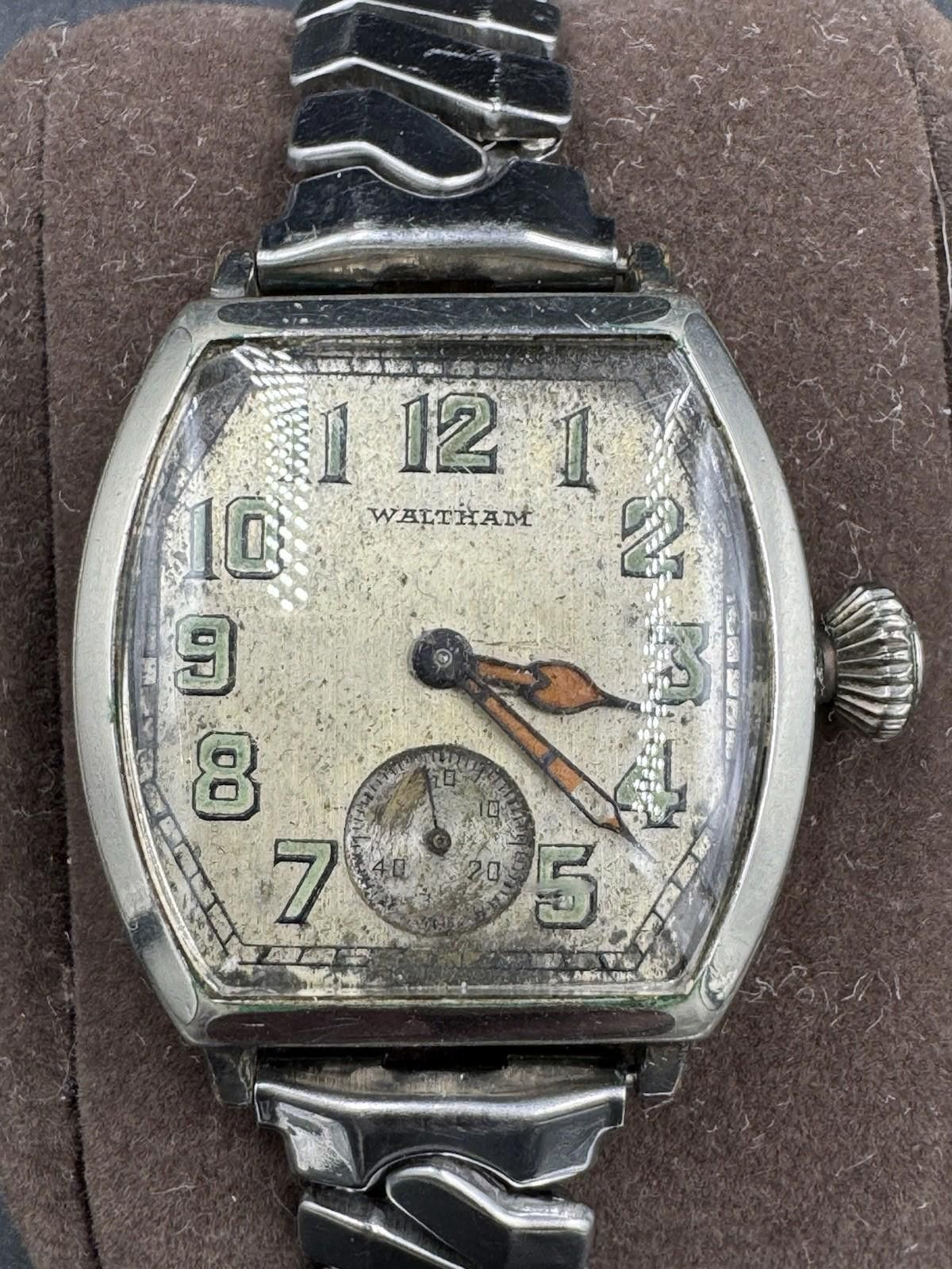 Other Vintage Waltham 7 Jewel Art Deco Tonneau Wristwatch Non-Runn Size ONE SIZE - 1 Thumbnail