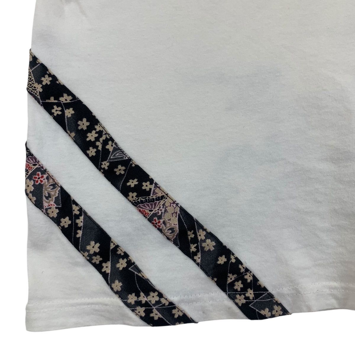 Vintage JAPAN TRADITIONAL KOI Fish Karakuri Onsen AOP Tee Shirt Size L / US 10 / IT 46 - 4 Thumbnail
