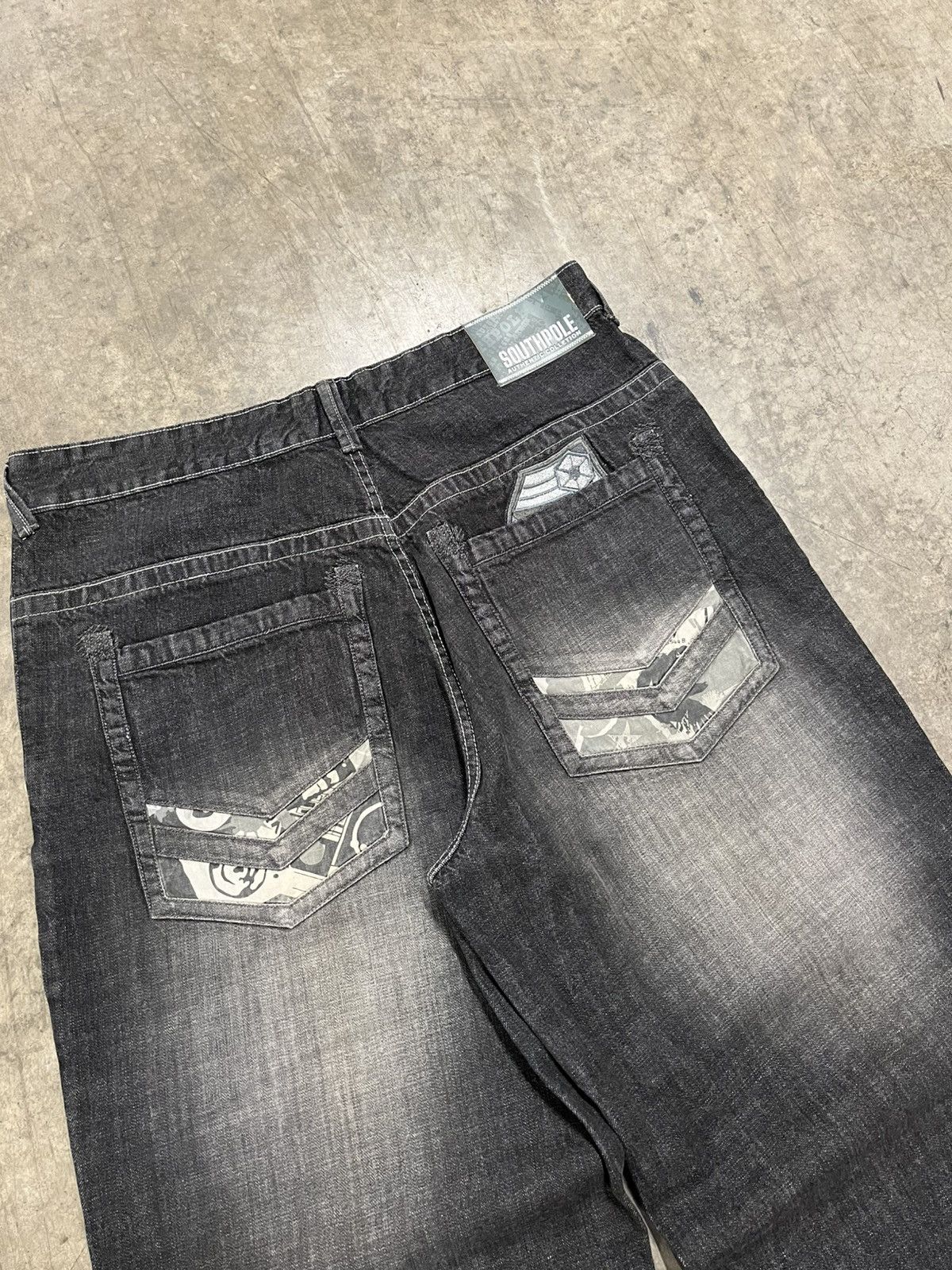 Southpole × Vintage Southpole black baggy fit wide leg faded denim opium skater Size US 40 / EU 56 - 4 Thumbnail