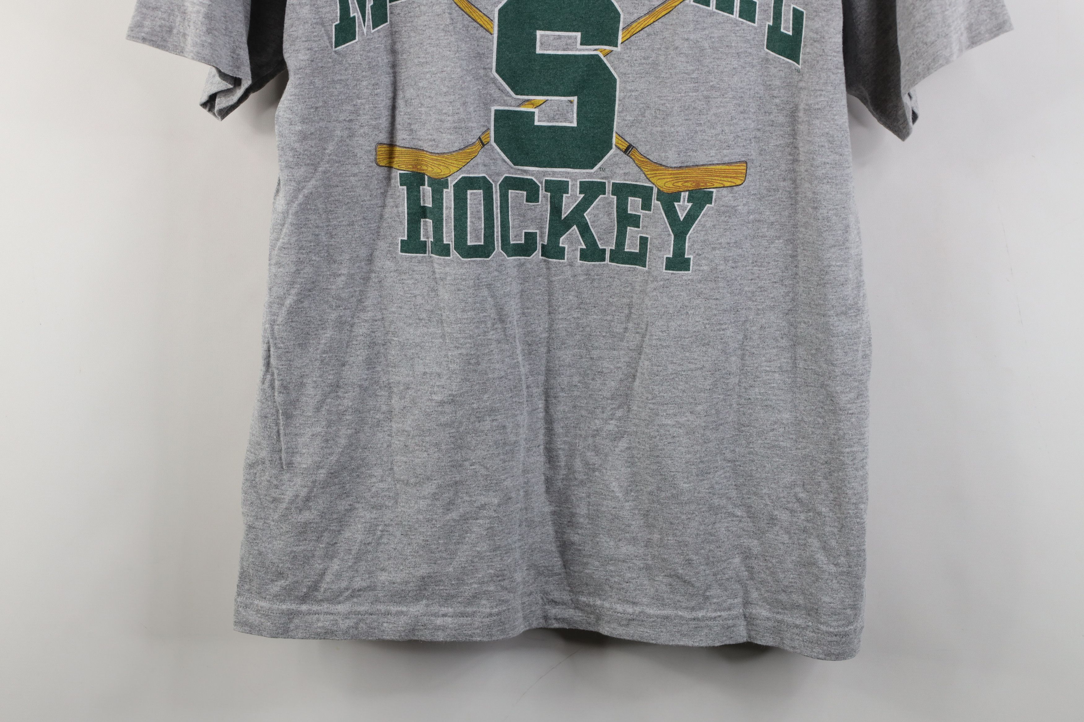 Vintage Vintage 90s Spell Michigan State University Hockey T-Shirt Size US M / EU 48-50 / 2 - 3 Thumbnail