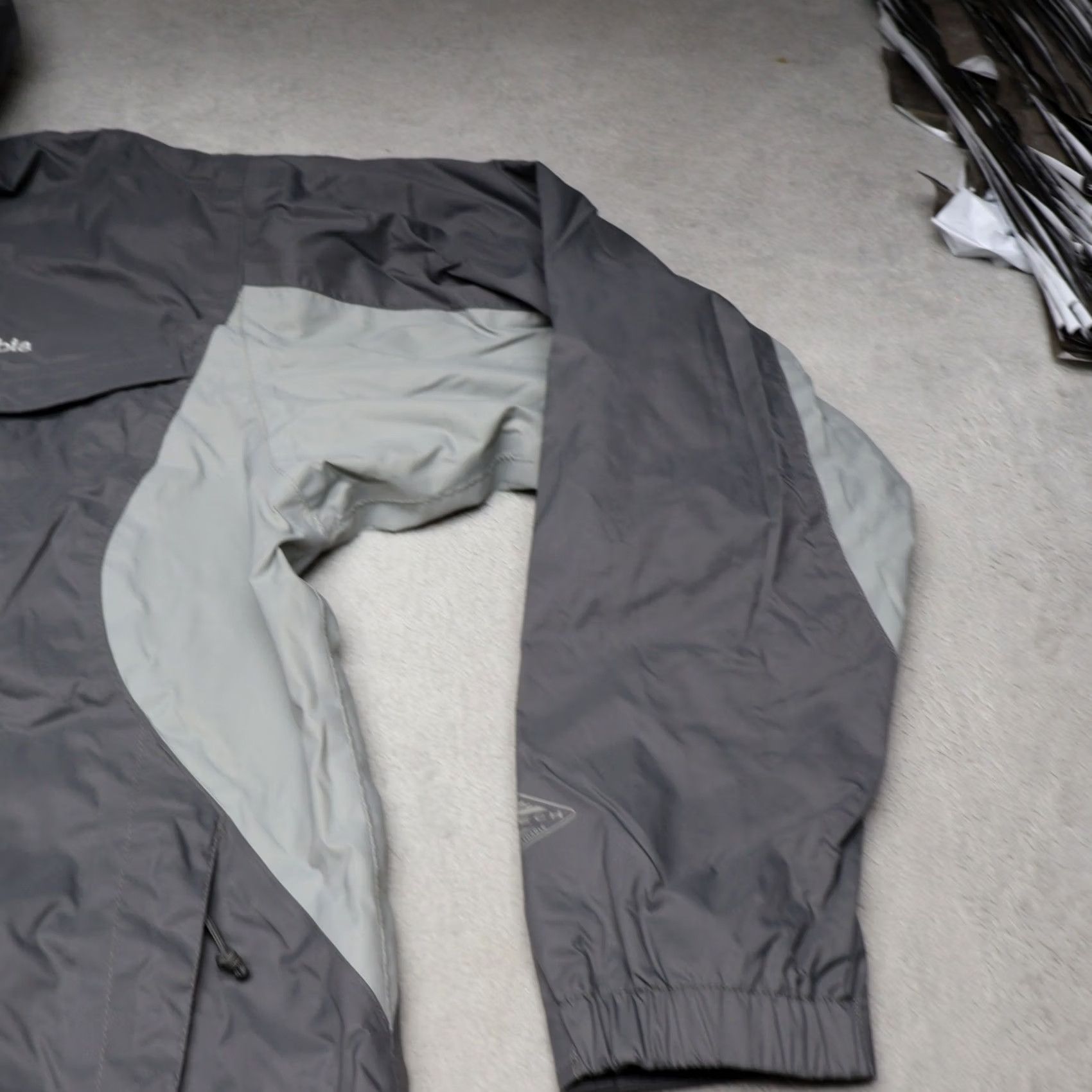 Rains Columbia Jacket Mens Large Gray Hooded Waterproof Full Zip Wind Rain Outdoor Size US L / EU 52-54 / 3 - 3 Thumbnail