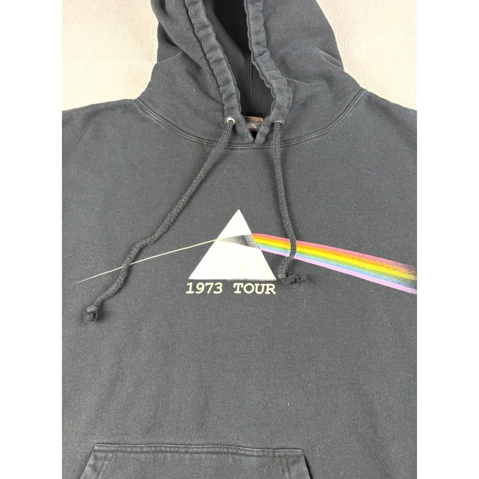Vintage VINTAGE Pink Floyd Sweatshirt Mens Large Black Pullover Hoodie Dark Side Of Moon Size US L / EU 52-54 / 3 - 2 Thumbnail