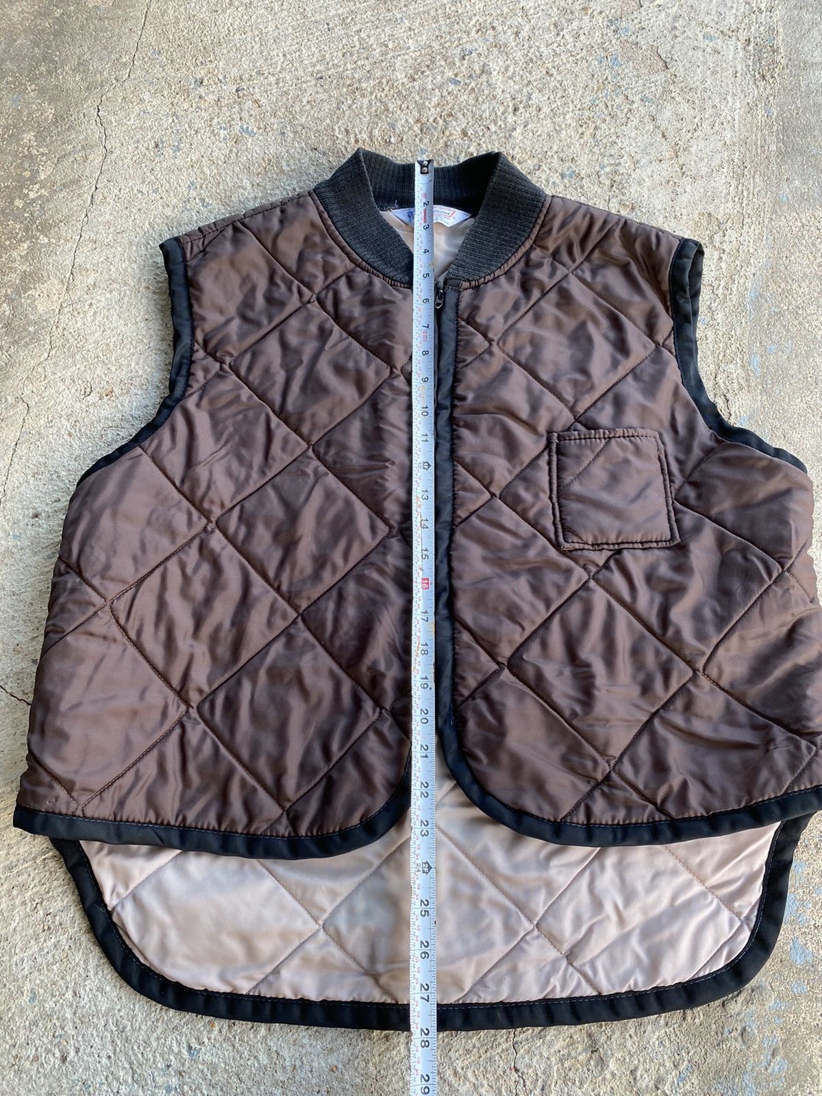 Vintage Vintage Brown Quilted Puffer Vest Size US L / EU 52-54 / 3 - 9 Thumbnail