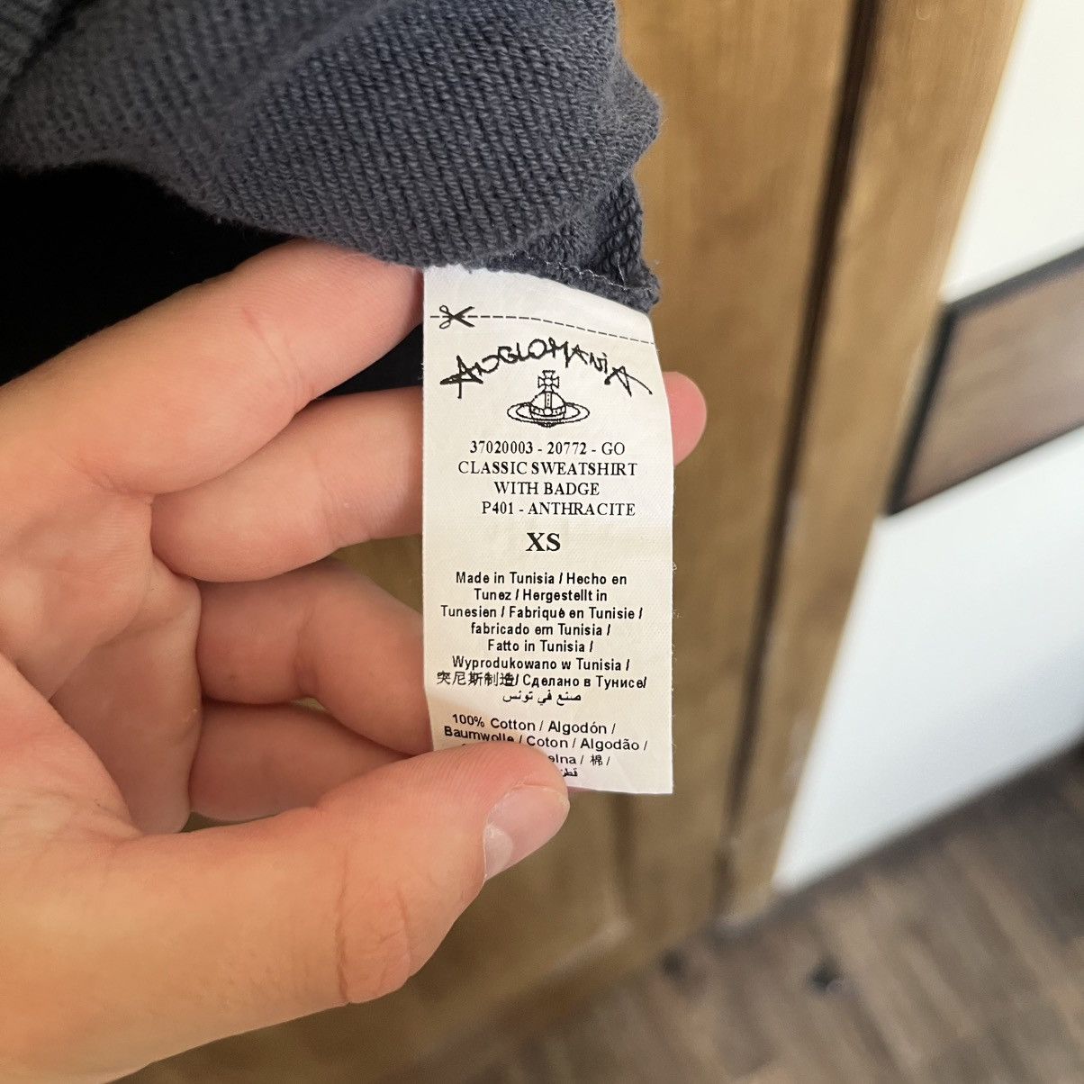Vivienne Westwood Vintage Vivienne Westwood Sweatshirt Big Logo Orb Pullover Size US S / EU 44-46 / 1 - 7 Thumbnail