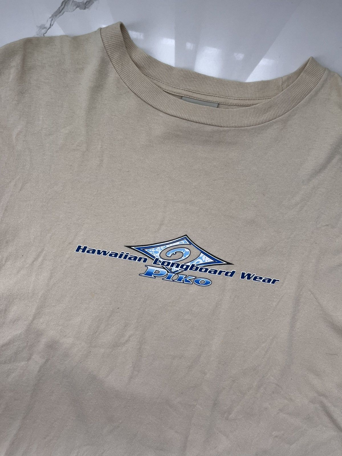 Japanese Brand 90’s PIKO HAWAIIAN LONGBOARD WEAR RARE BIG LOGO SURF TEE Y2K Size US M / EU 48-50 / 2 - 3 Thumbnail