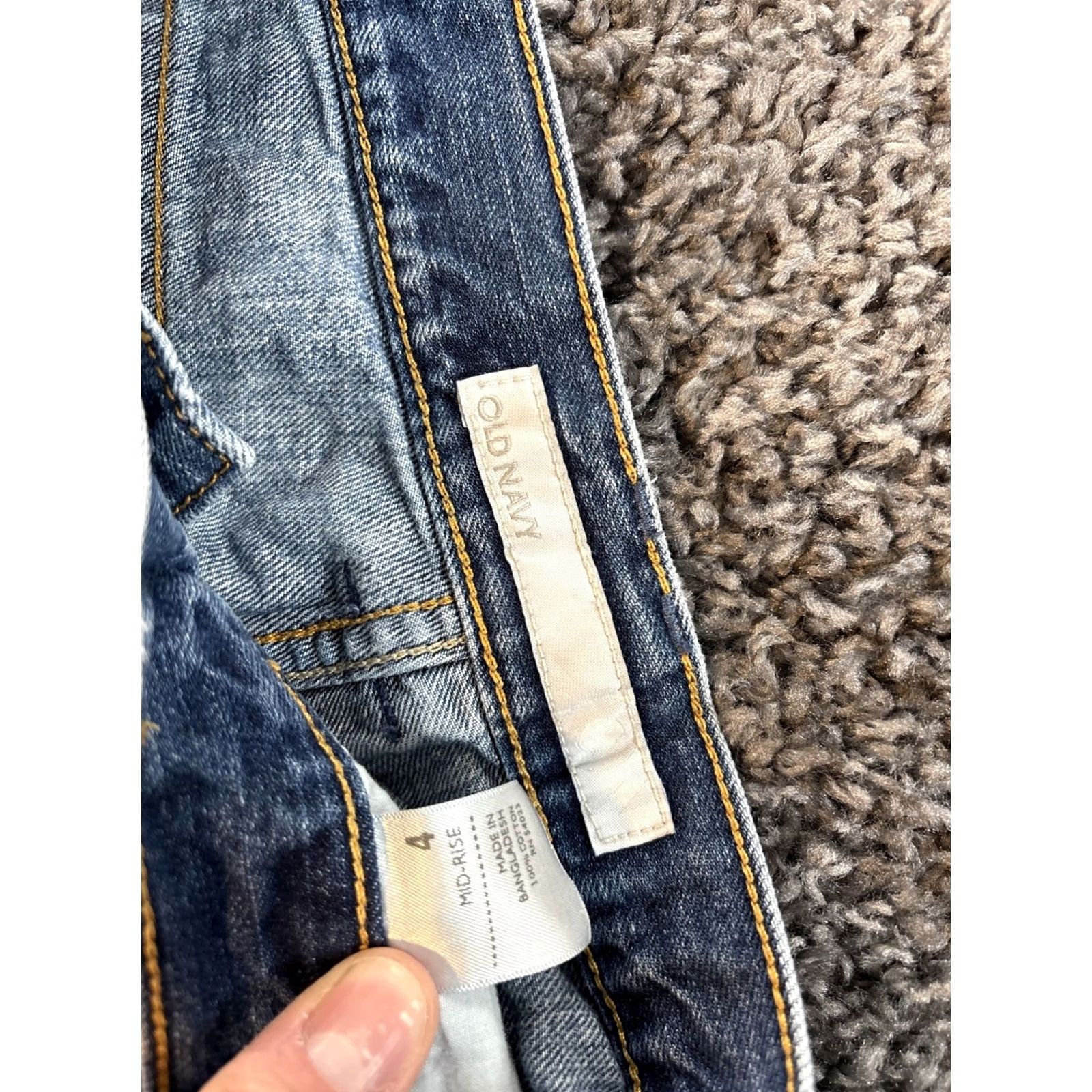 Old Navy VINTAGE Old Navy Shorts Womens 28 Denim Mini Pocket Low Rise 3 in Distressed Y2K 90s Festival Beach Casual Size 28" / US 6 / IT 42 - 5 Thumbnail