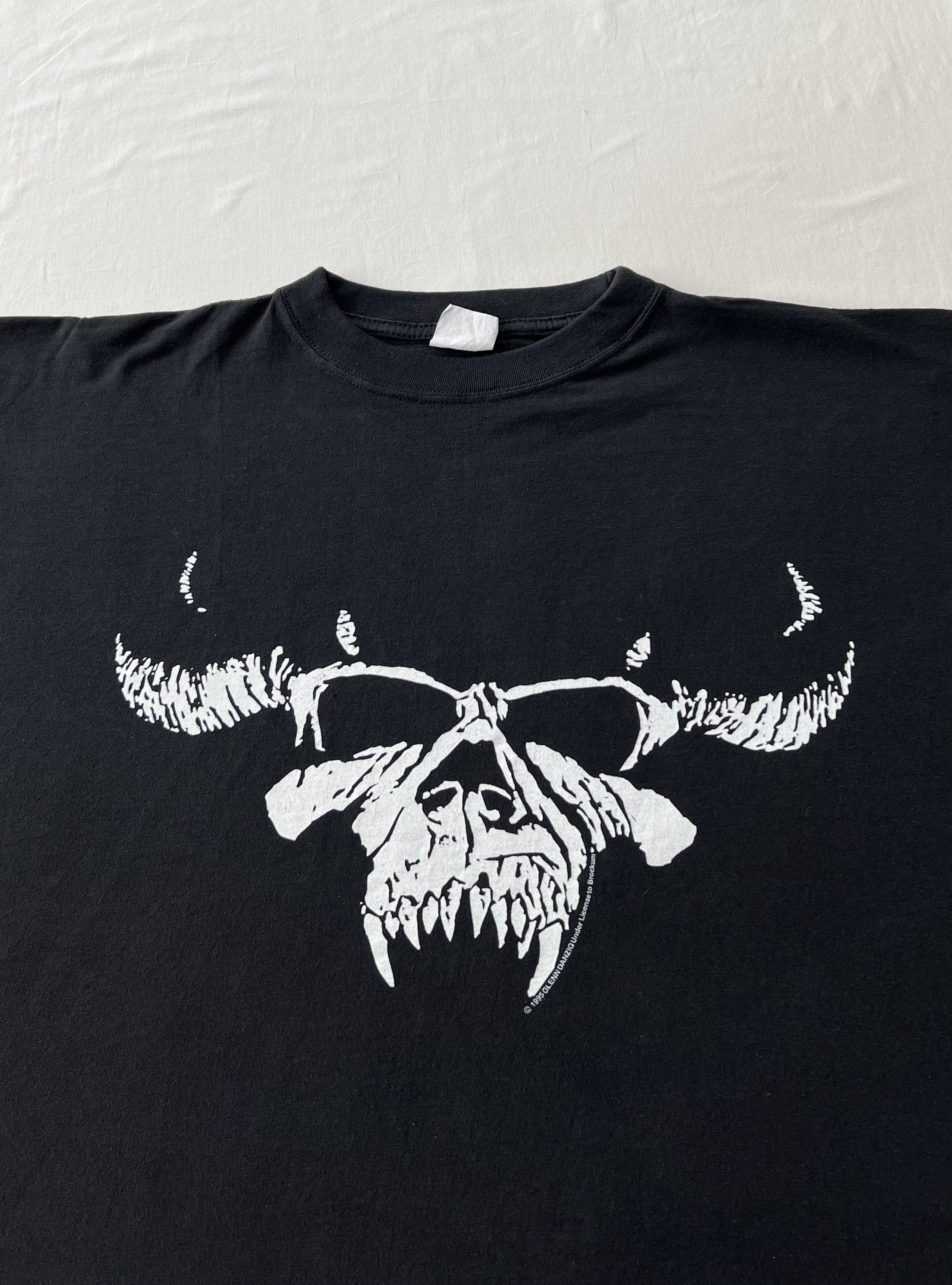 Band Tees Vintage 1995 Danzig Heavy Metal Band Cropped Black T-shirt Size US XL / EU 56 / 4 - 5 Thumbnail