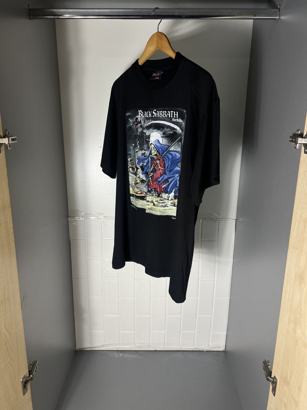 Band Tees VINTAGE BROCKUM BLACK SABBATH 1995 ALBUM TOUR ROCK T-SHIRT Size US XL / EU 56 / 4 - 4 Thumbnail