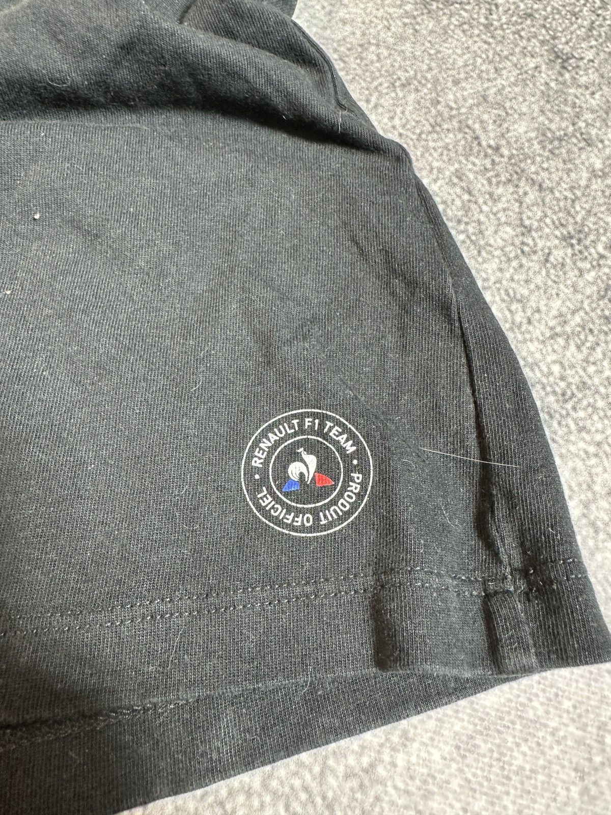 Formula 1 × Vintage Le Coq Sportif Renault F1 Team T-shirt Streetwear Racing M Size US M / EU 48-50 / 2 - 6 Thumbnail