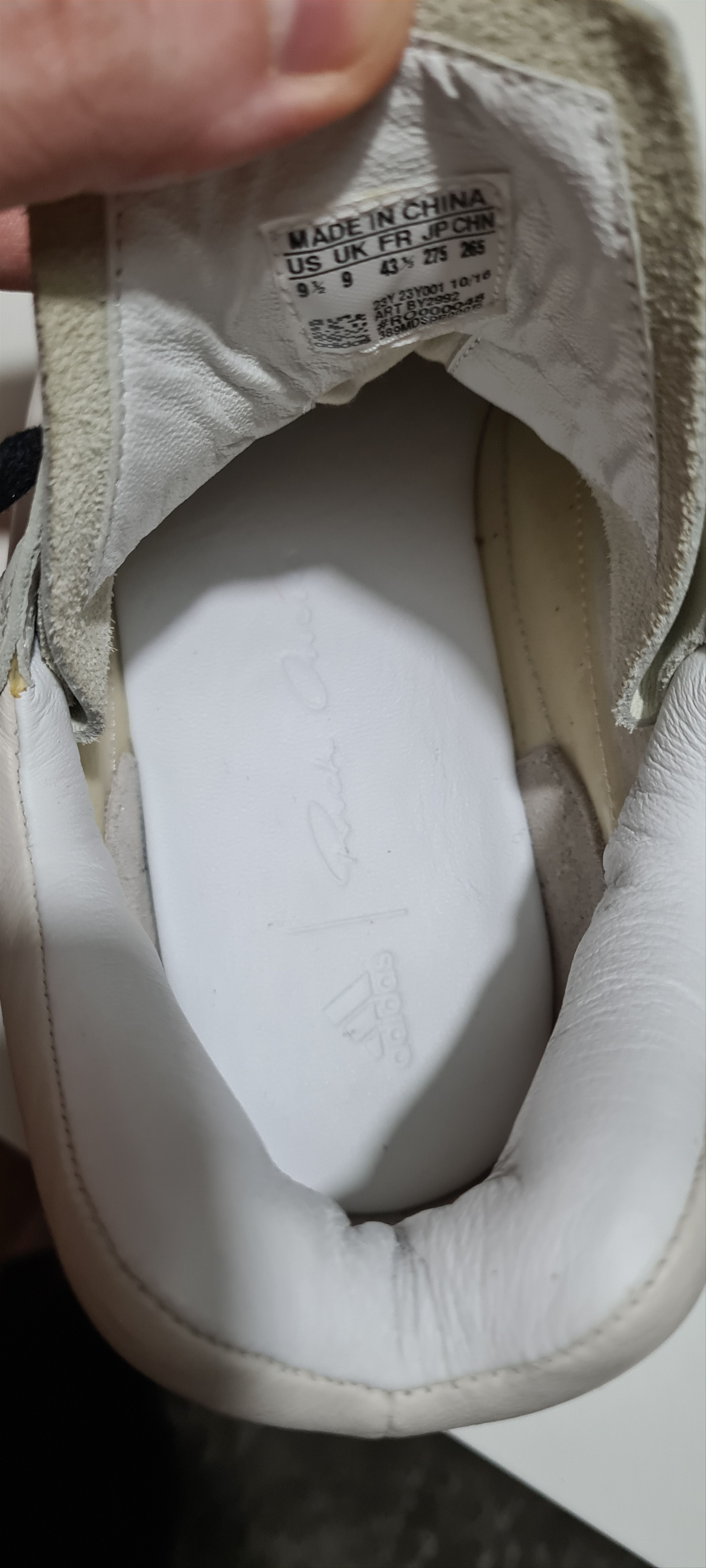 Adidas × Rick Owens Rick Owens Level Runner Low Milky White Size US 9.5 / EU 42-43 - 6 Thumbnail
