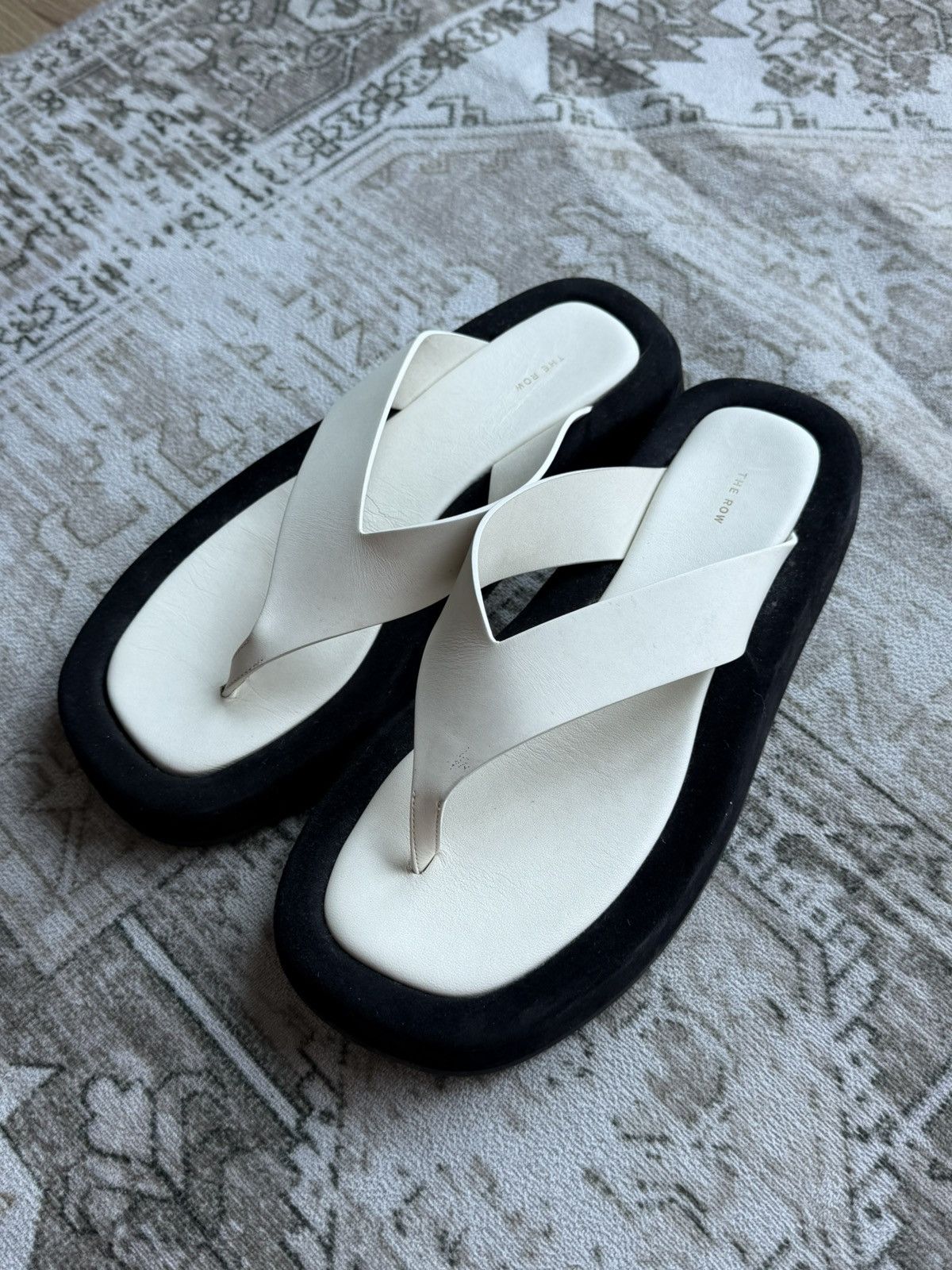 The Row The Row Ginza Sandals Size US 8 / IT 38 - 1 Thumbnail