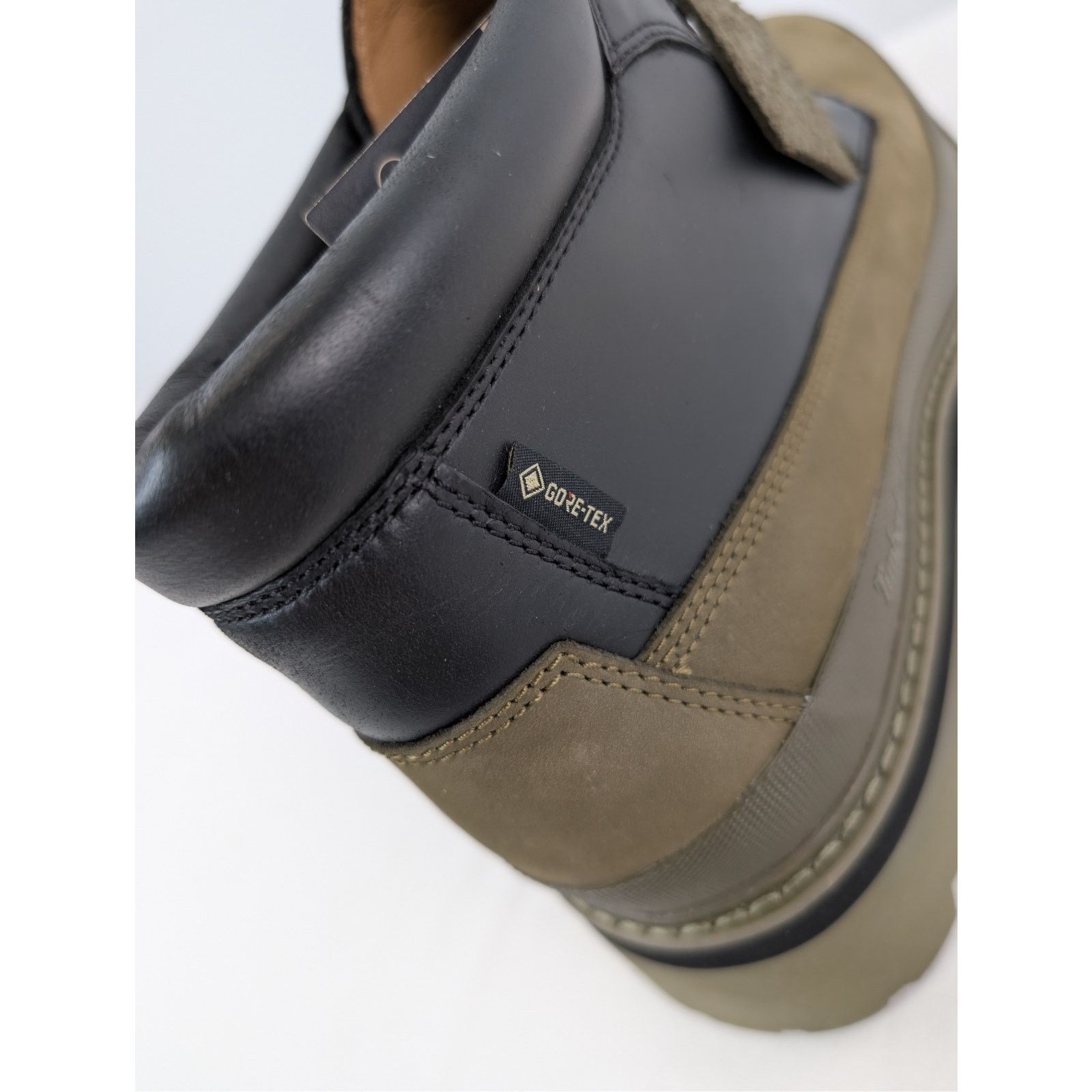 Timberland o1rshd1 Premium Mid Lace Up GTX Chukka Boots in Dark Green Size US 11 / EU 44 - 17 Thumbnail