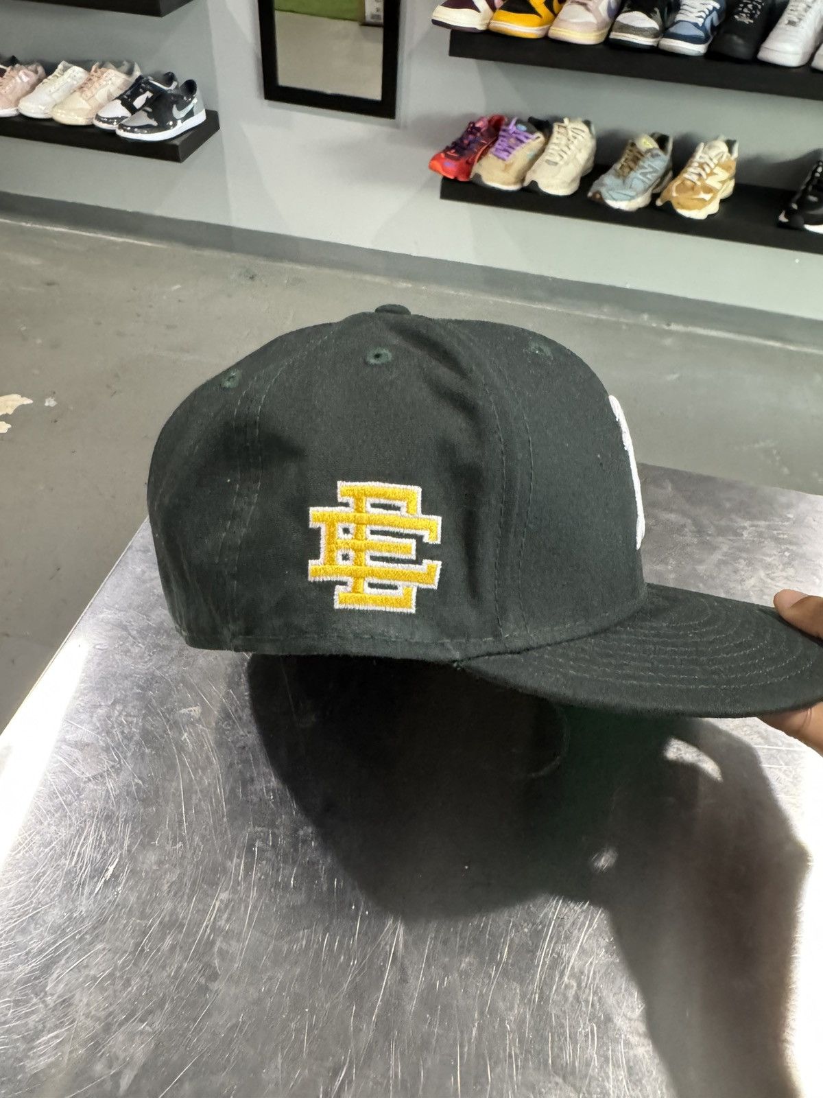 Eric Emanuel Eric Emanuel New Era Fitted Size 7 5/8 Size ONE SIZE - 2 Thumbnail