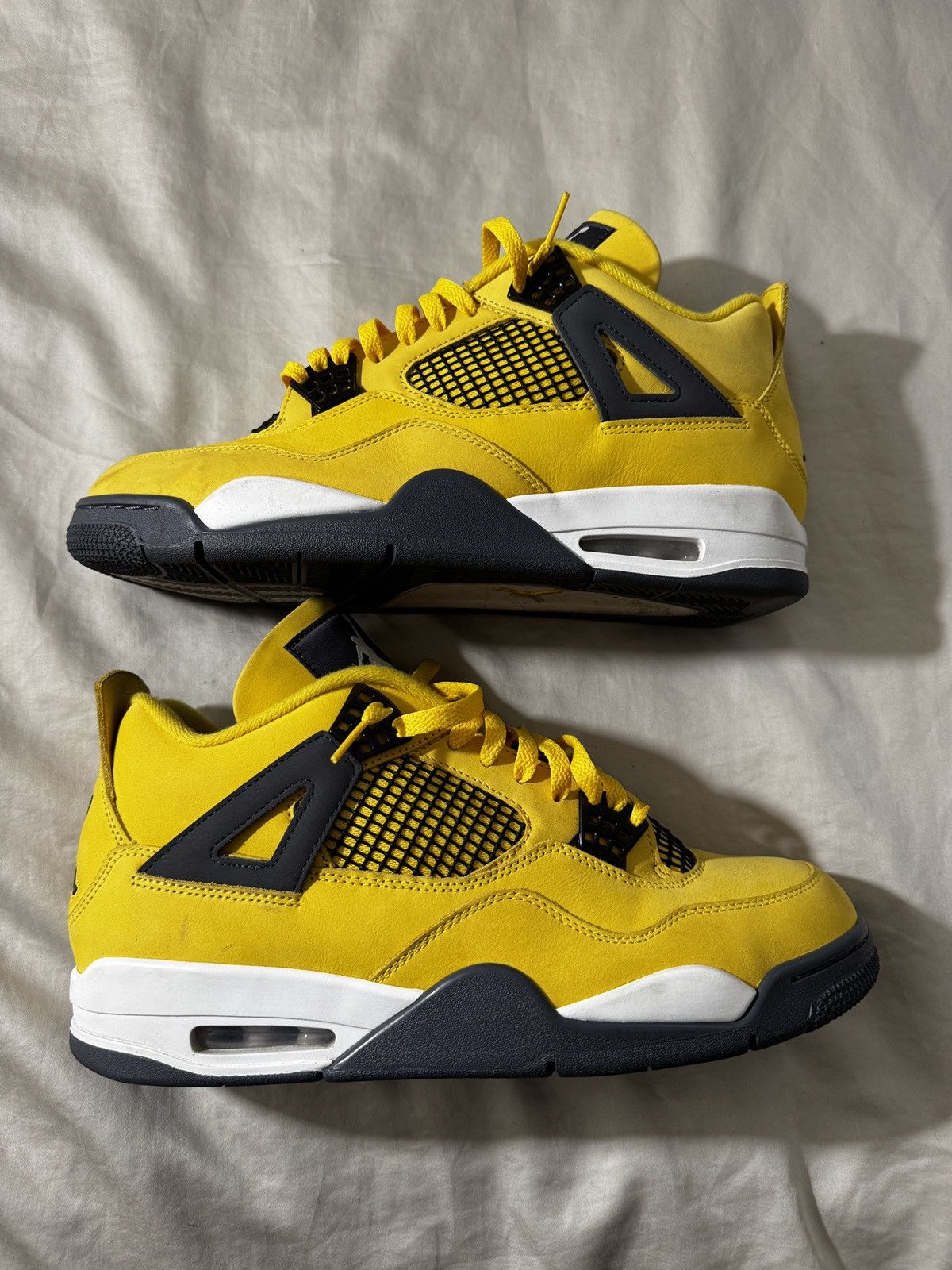 Jordan Brand Jordan 4 lightning Size US 11.5 / EU 44-45 - 1 Thumbnail