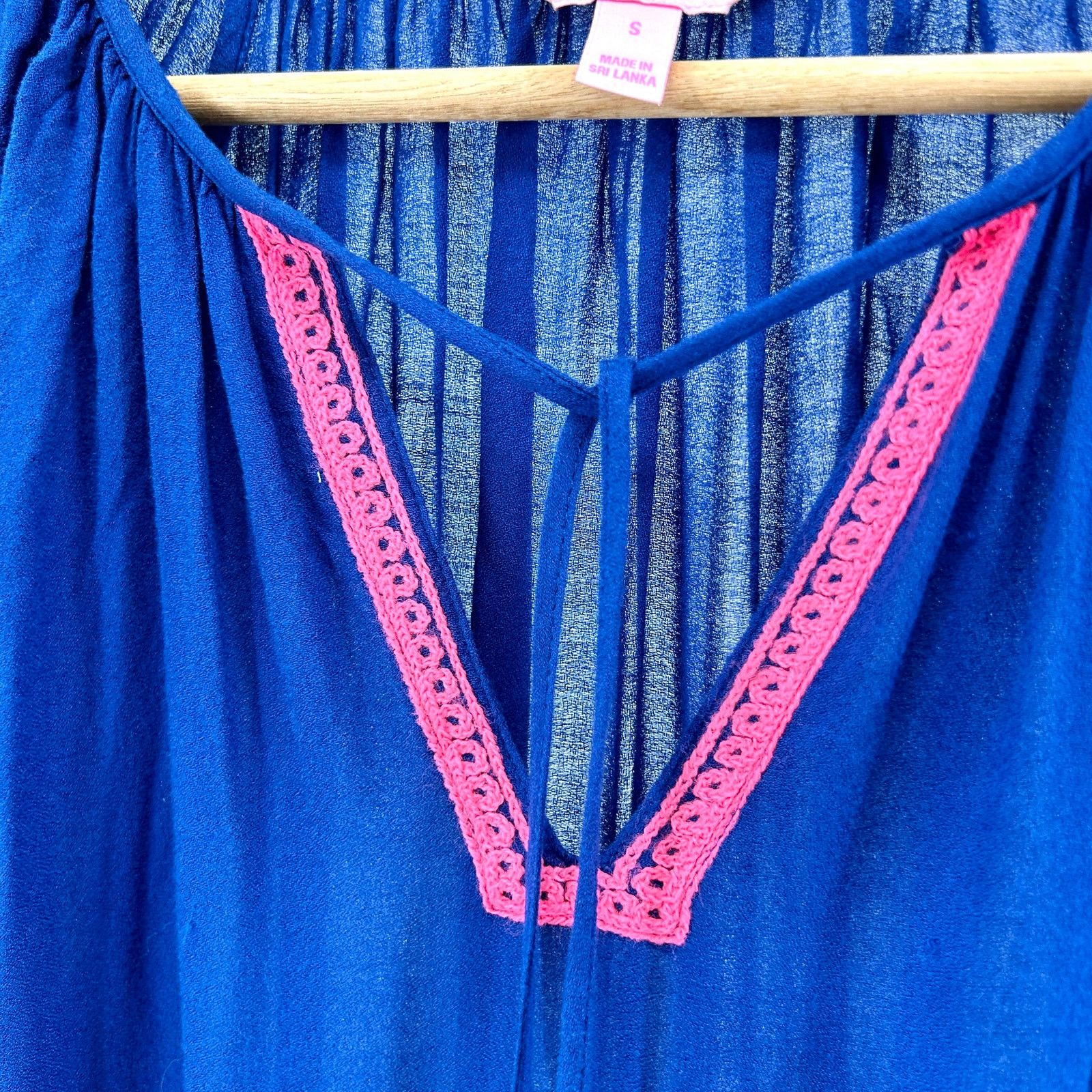 Lilly Pulitzer Navy Blue Pink Embroidered Tassel Peasant Blouse Size S / US 4 / IT 40 - 2 Thumbnail