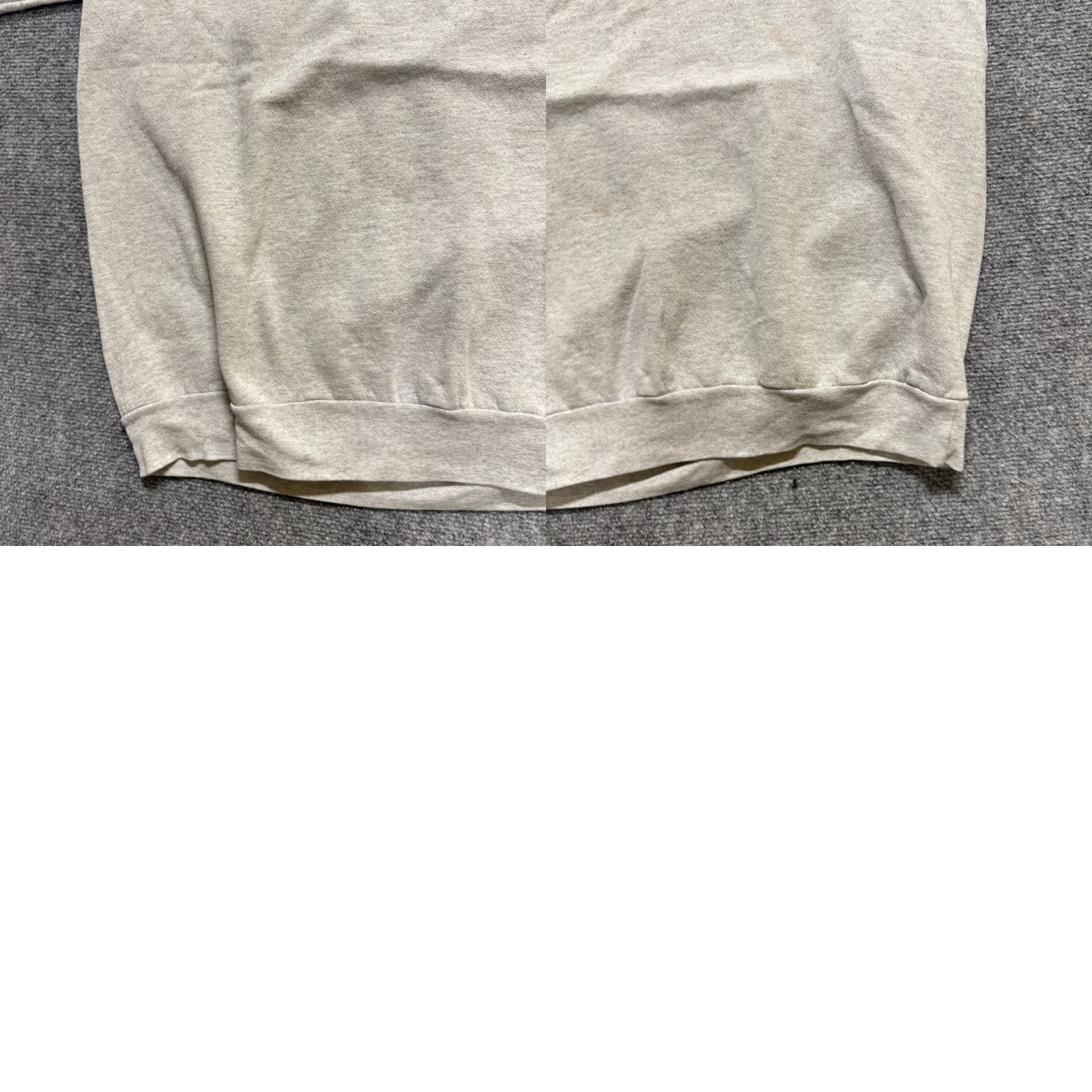 The Unbranded Brand VINTAGE Air Force Sweatshirt Mens Large Gray Cotton Paper Tag Made In USA Size US L / EU 52-54 / 3 - 9 Thumbnail