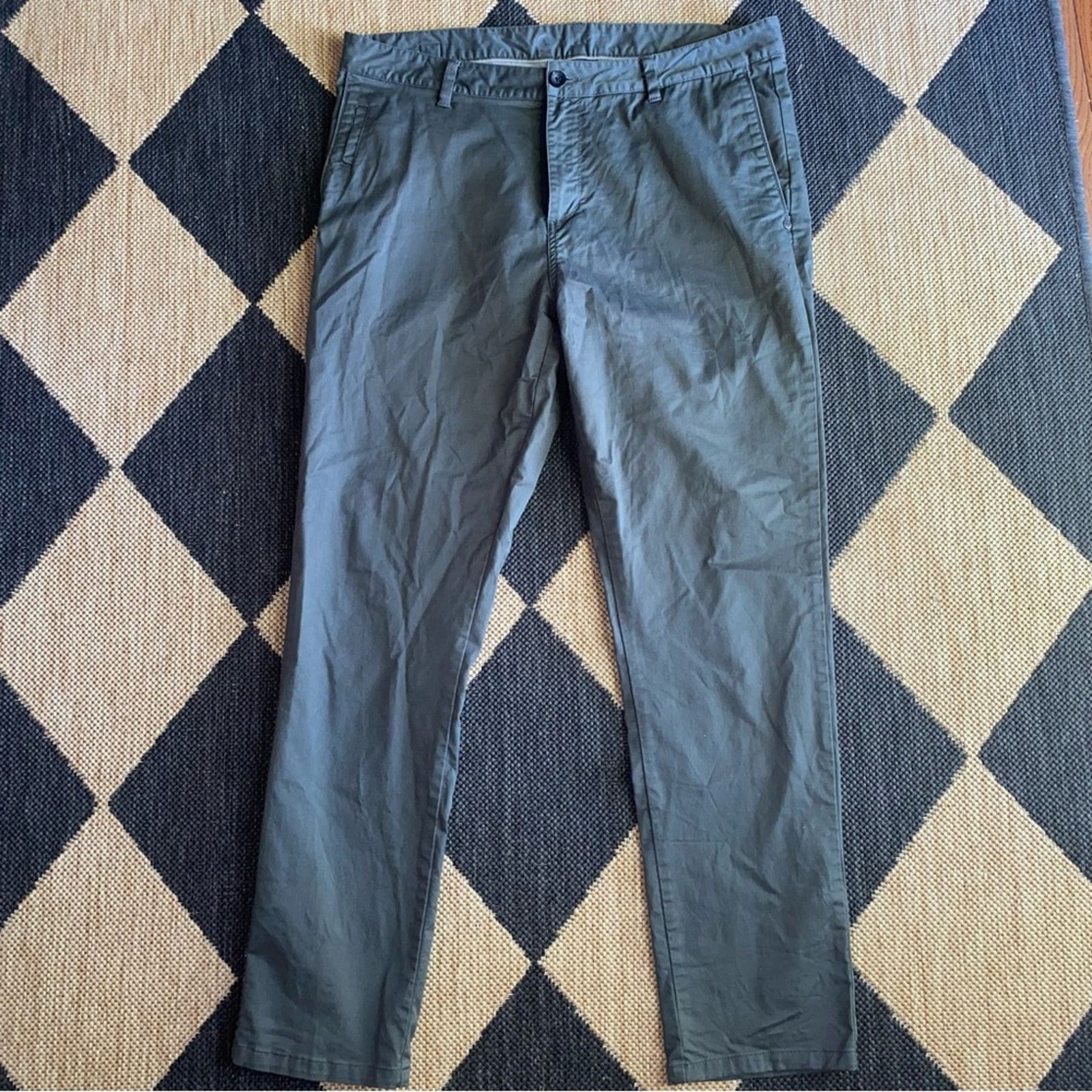 Vuori Vuori $128 433 Chino Pants Mens 36x32 Olive Slim Performance Size US 36 / EU 52 - 2 Thumbnail