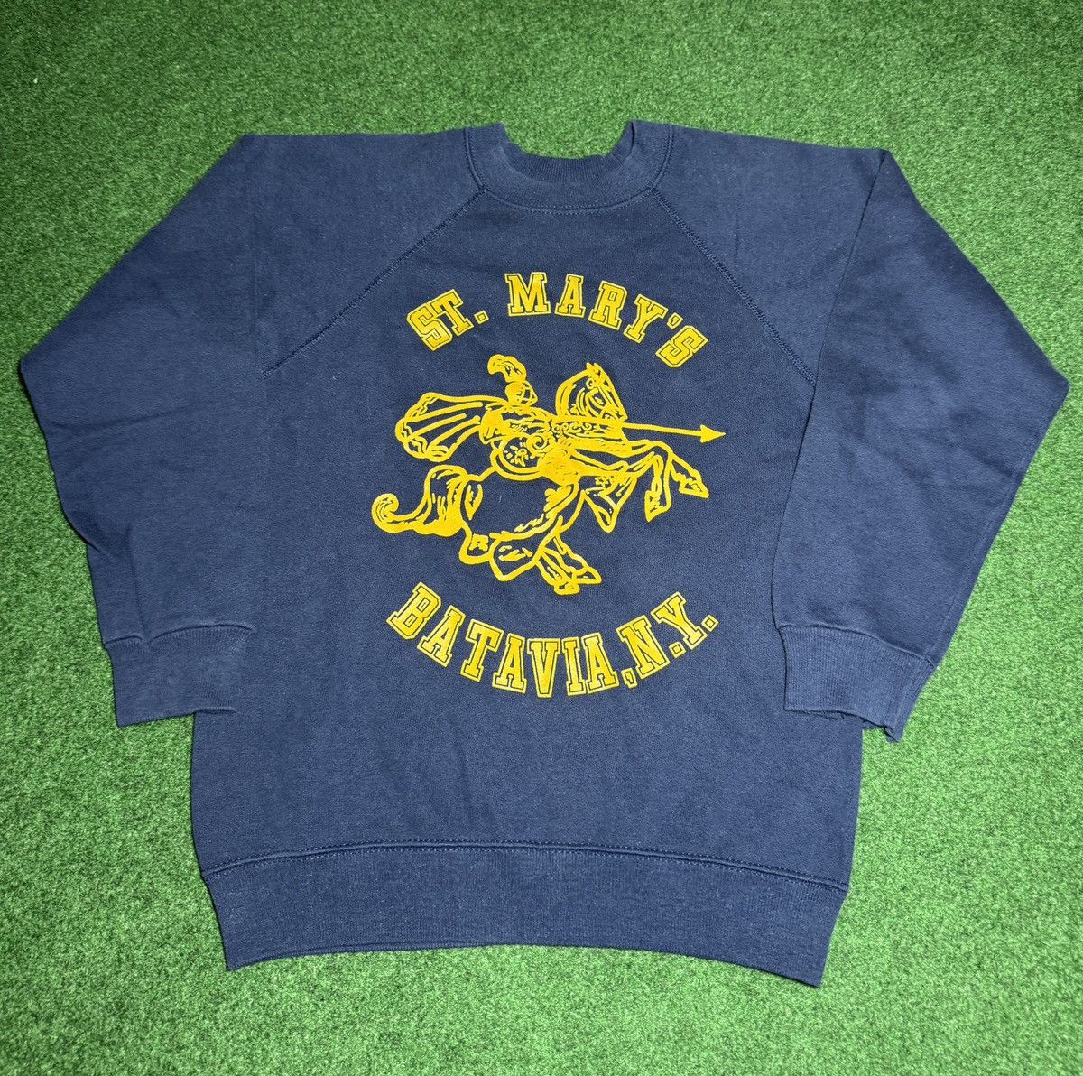 Hanes × Vintage Vintage 80s 90s St Marys Batavia New York Church Sweatshirt Size S / US 4 / IT 40 - 1 Thumbnail