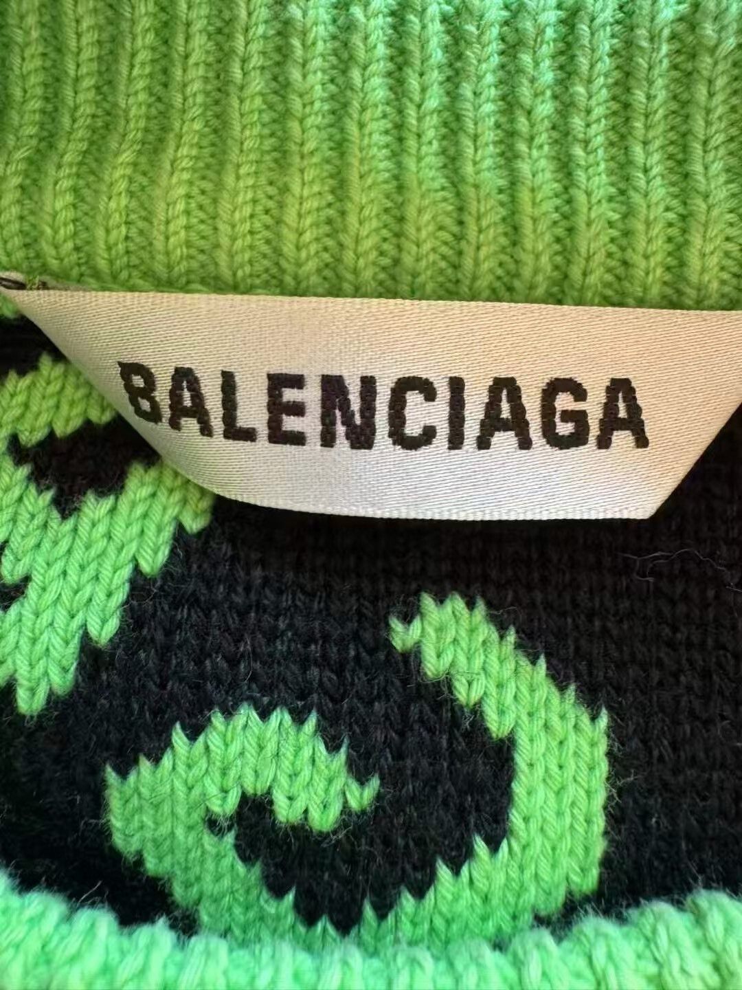 Balenciaga balenciaga logo print green sweater Size US S / EU 44-46 / 1 - 3 Thumbnail
