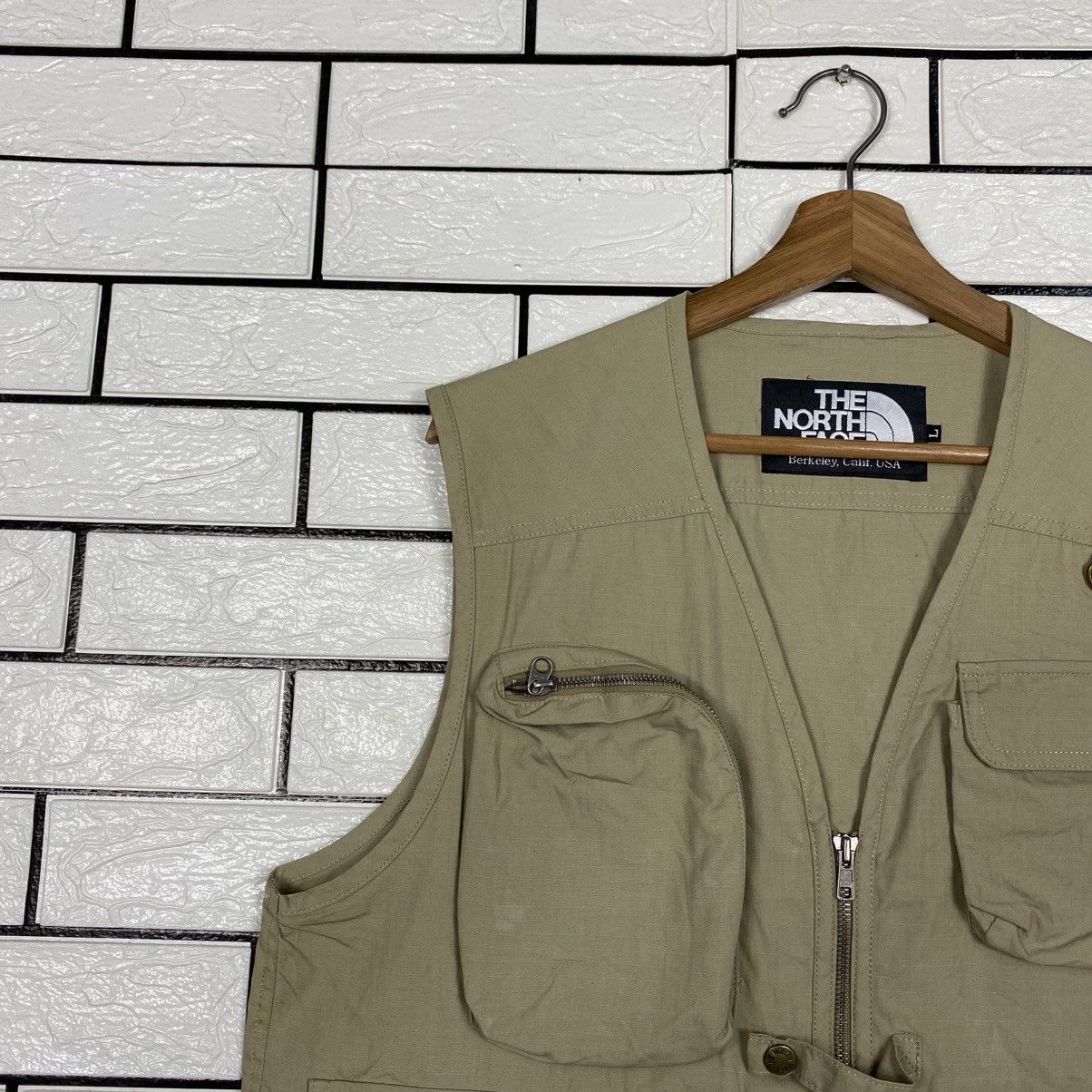 The North Face Vintage Vest Jacket The North Face Utility Multi Pocket Size US L / EU 52-54 / 3 - 8 Thumbnail