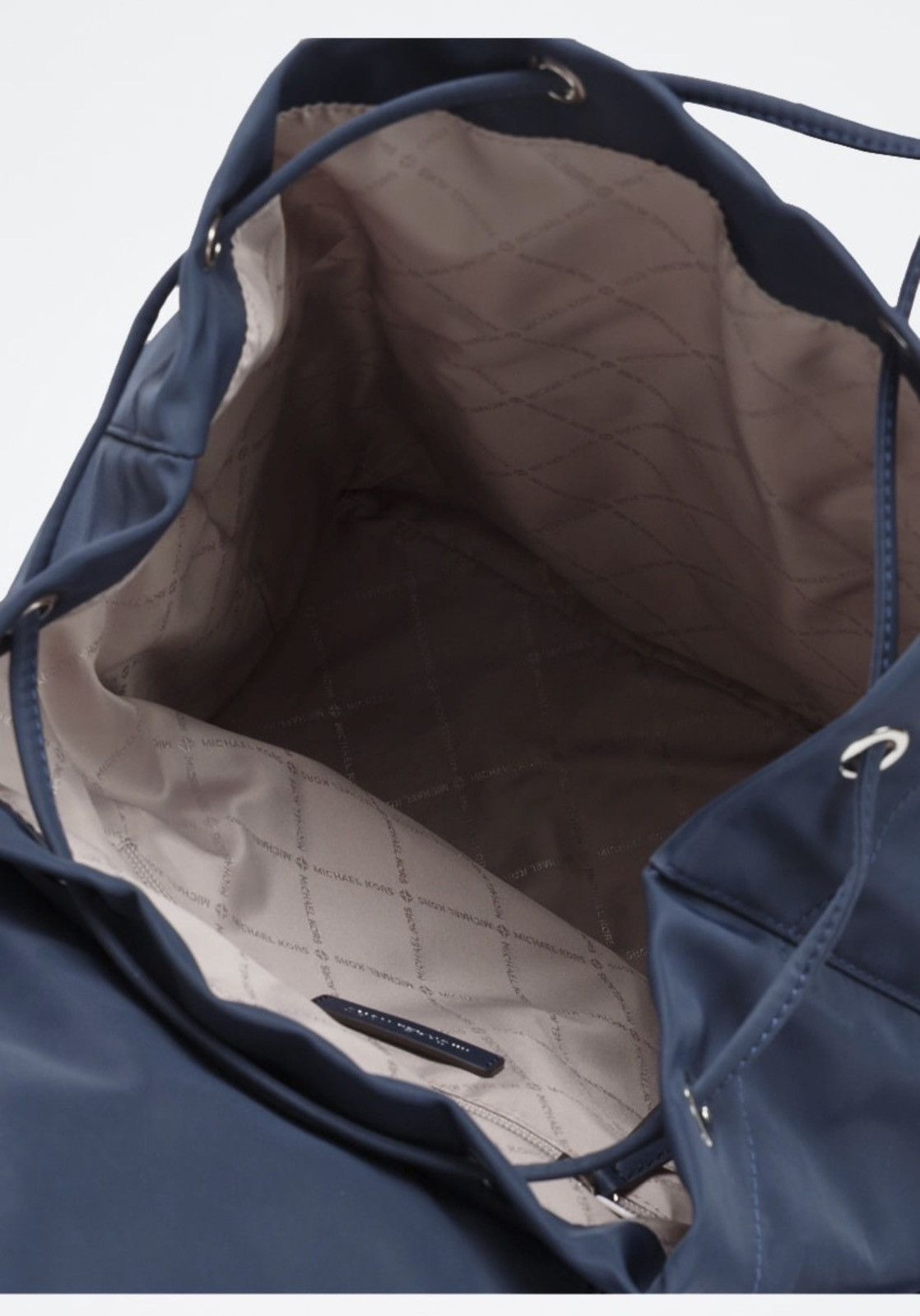 Michael Kors *NEW* Backpack Michael Kors Size ONE SIZE - 7 Thumbnail