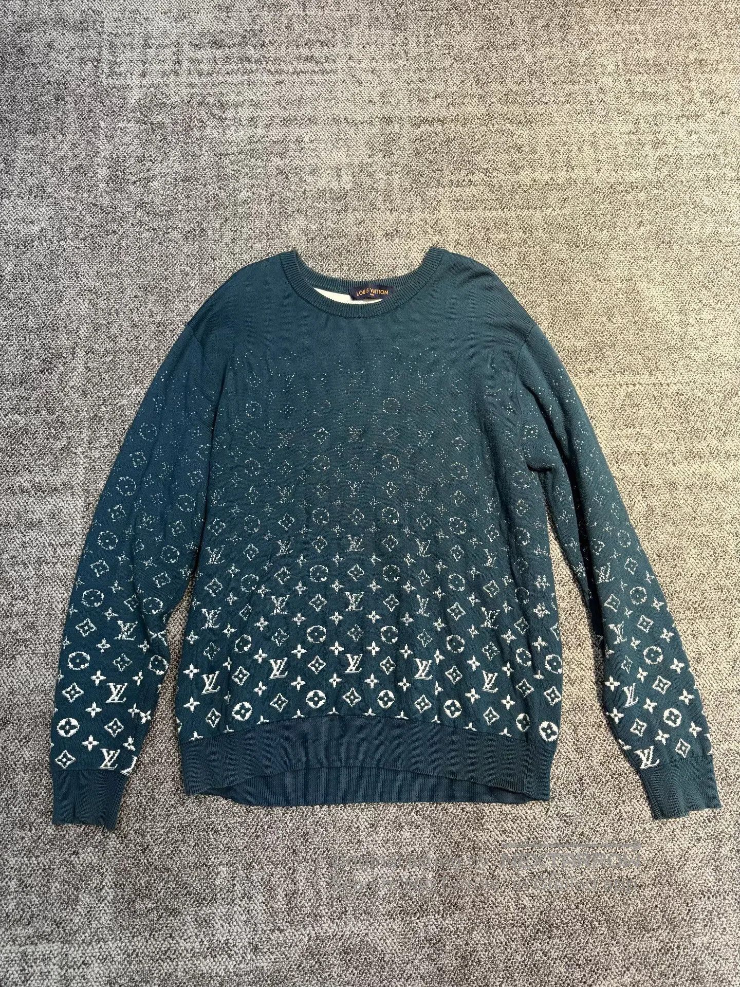 Louis Vuitton Louis Vuitton Size L Cotton Sweater. Size US L / EU 52-54 / 3 - 1 Thumbnail
