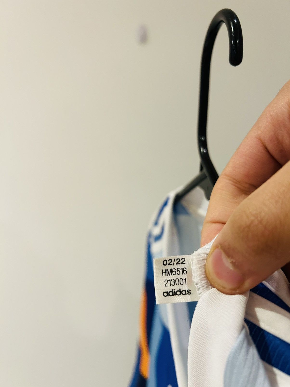 Adidas Juventus 2022/23 x kobra jersey Size US L / EU 52-54 / 3 - 3 Thumbnail