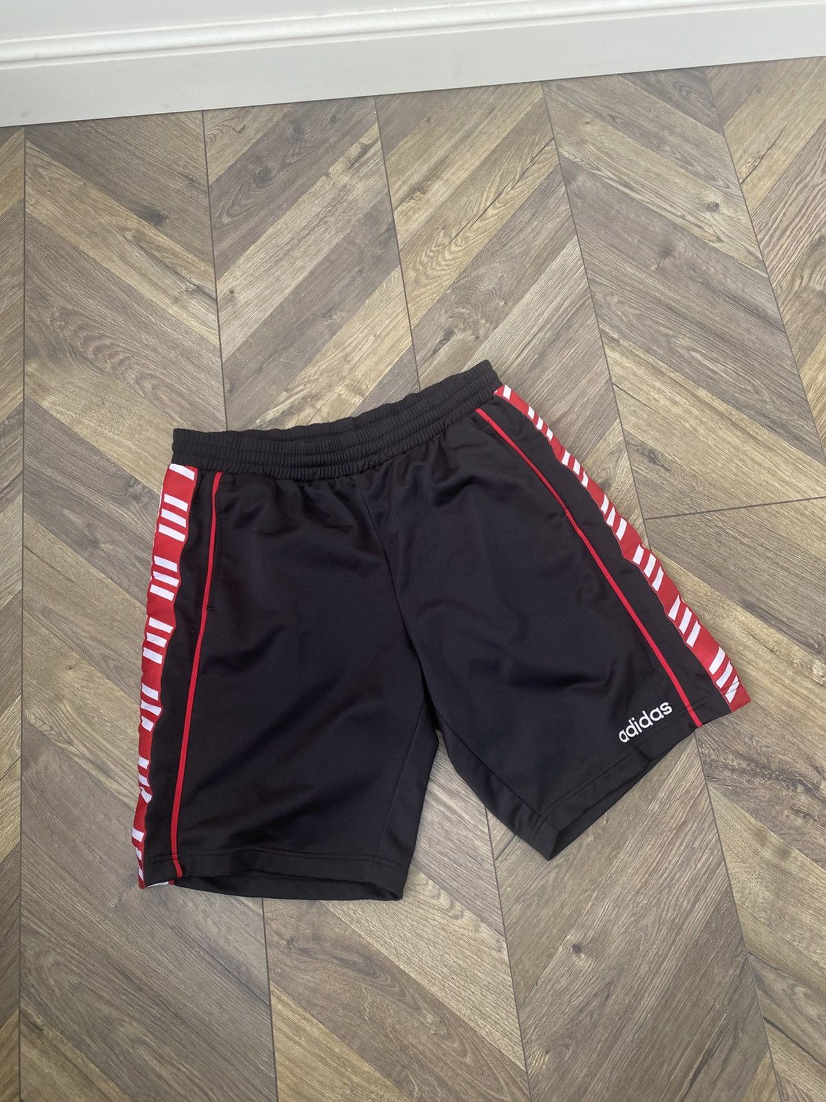 Adidas × Vintage Vintage Adidas 90s style shorts Size US 34 / EU 50 - 3 Thumbnail