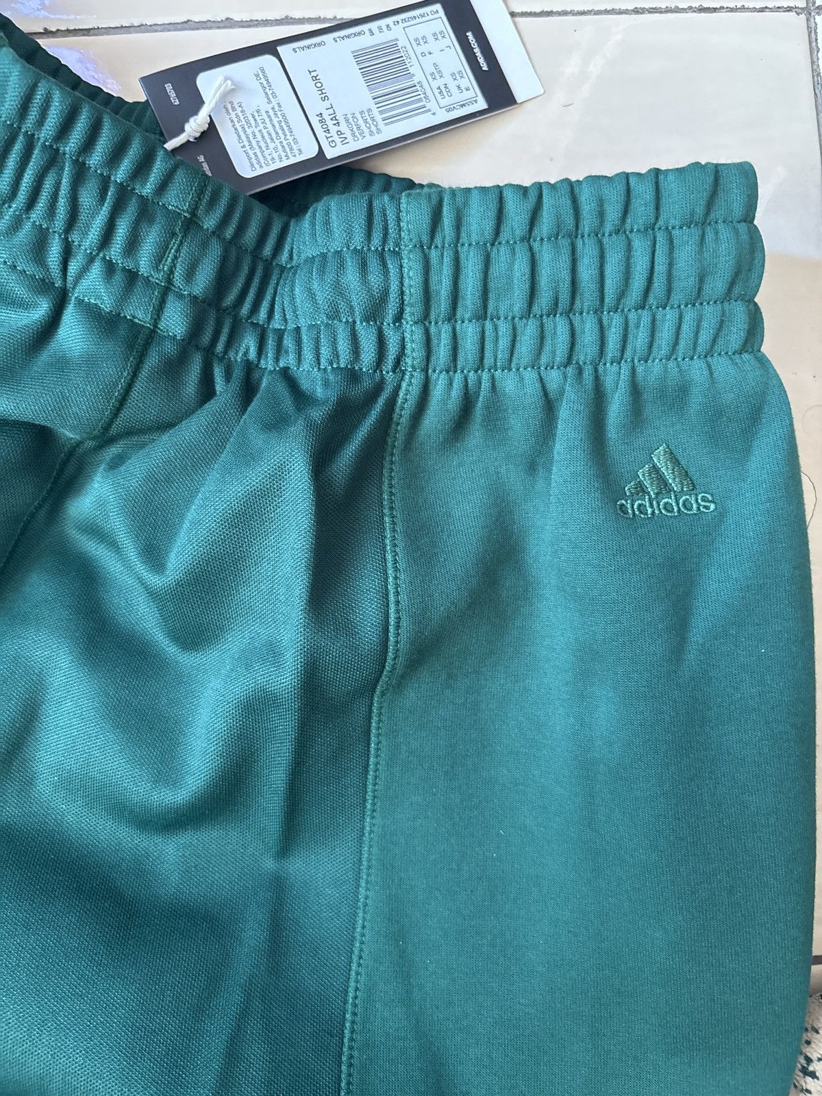 Adidas × Beyonce × Ivy Park Adidas Ivy Park Short Cargo Size US 32 / EU 48 - 3 Thumbnail