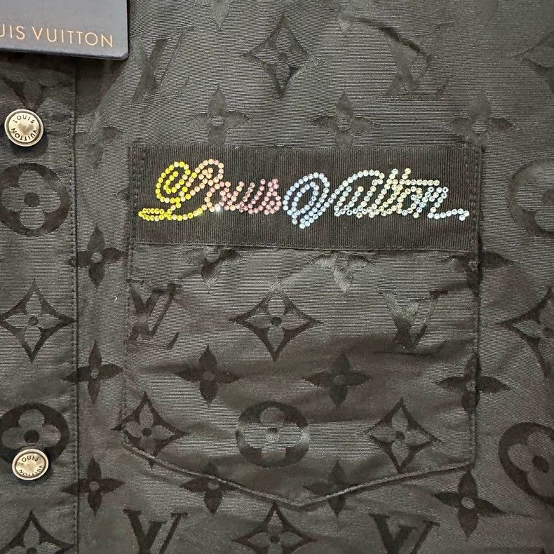 Louis Vuitton Louis Vuitton Embroidered rhinestone logo jacket Size US XL / EU 56 / 4 - 3 Thumbnail