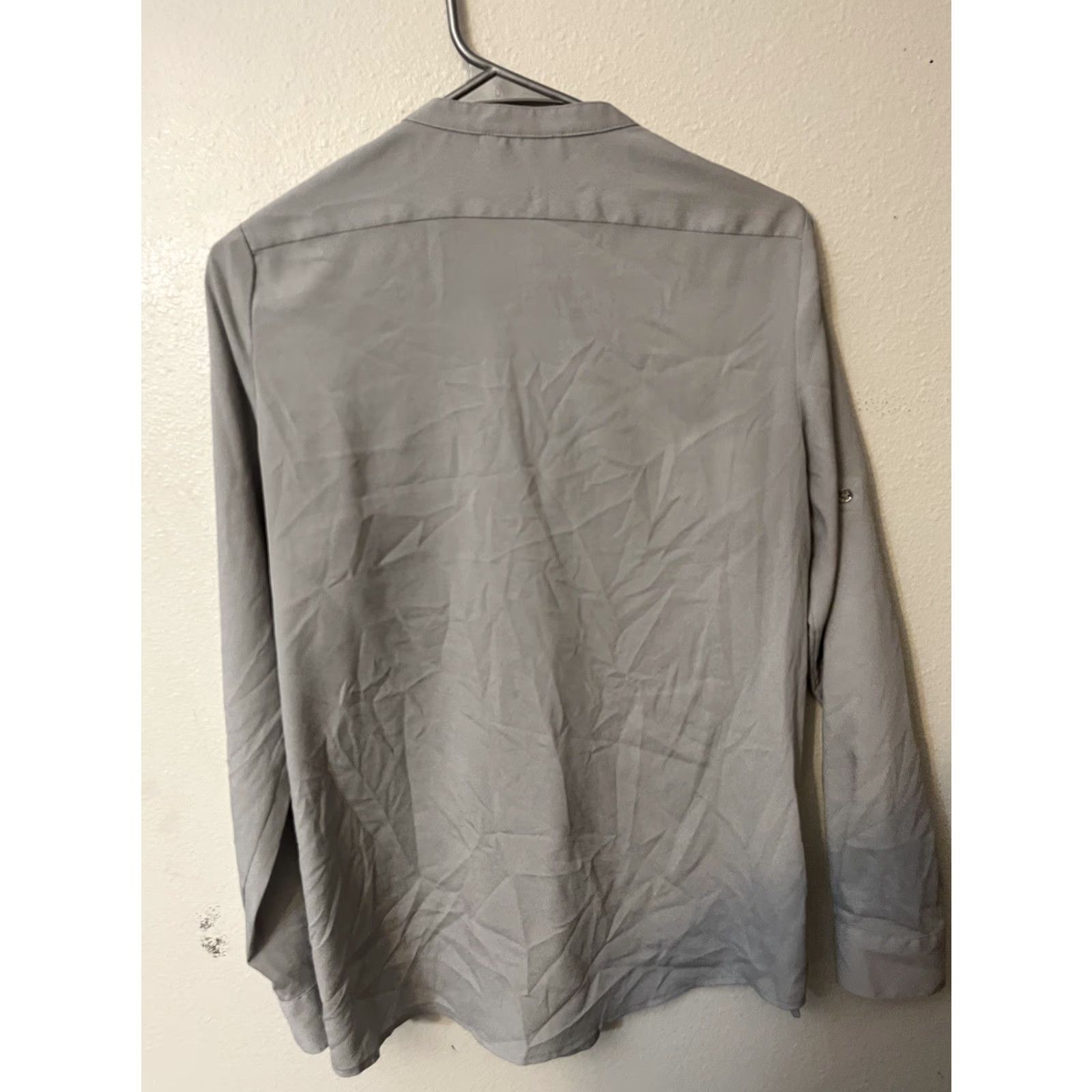Calvin Klein Calvin Klein CK Women's Button Top Shirt Blouse Gray M Roll-Tab Sleeve V-Neck Long Sleeve Basic Clothing Shirt Womens Size M / US 6-8 / IT 42-44 - 3 Thumbnail