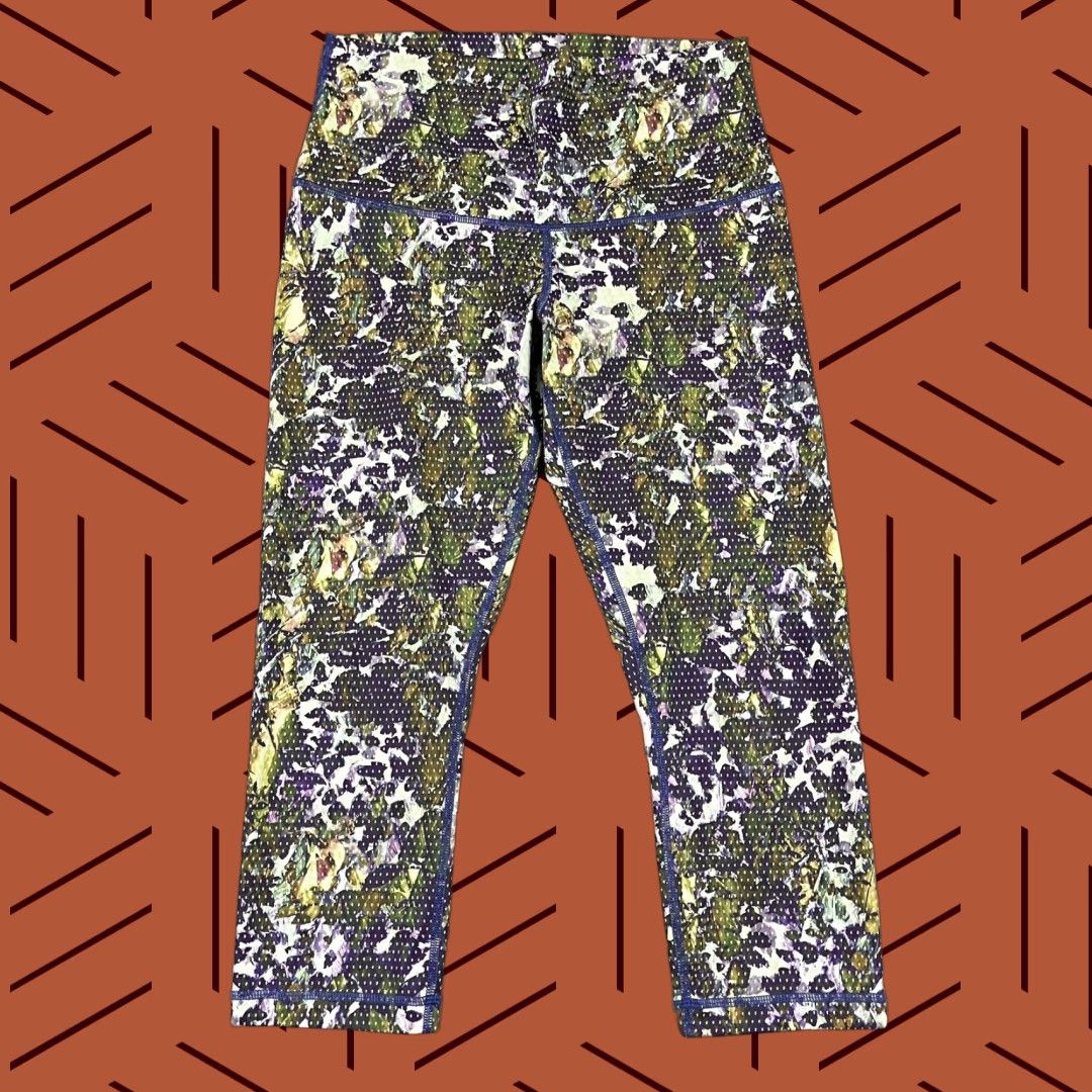 Lululemon LULULEMON Wunder Under Crop II Leggings Women Size 6 / 21" Floral Yoga Gym Sport Size 28" / US 6 / IT 42 - 1 Thumbnail