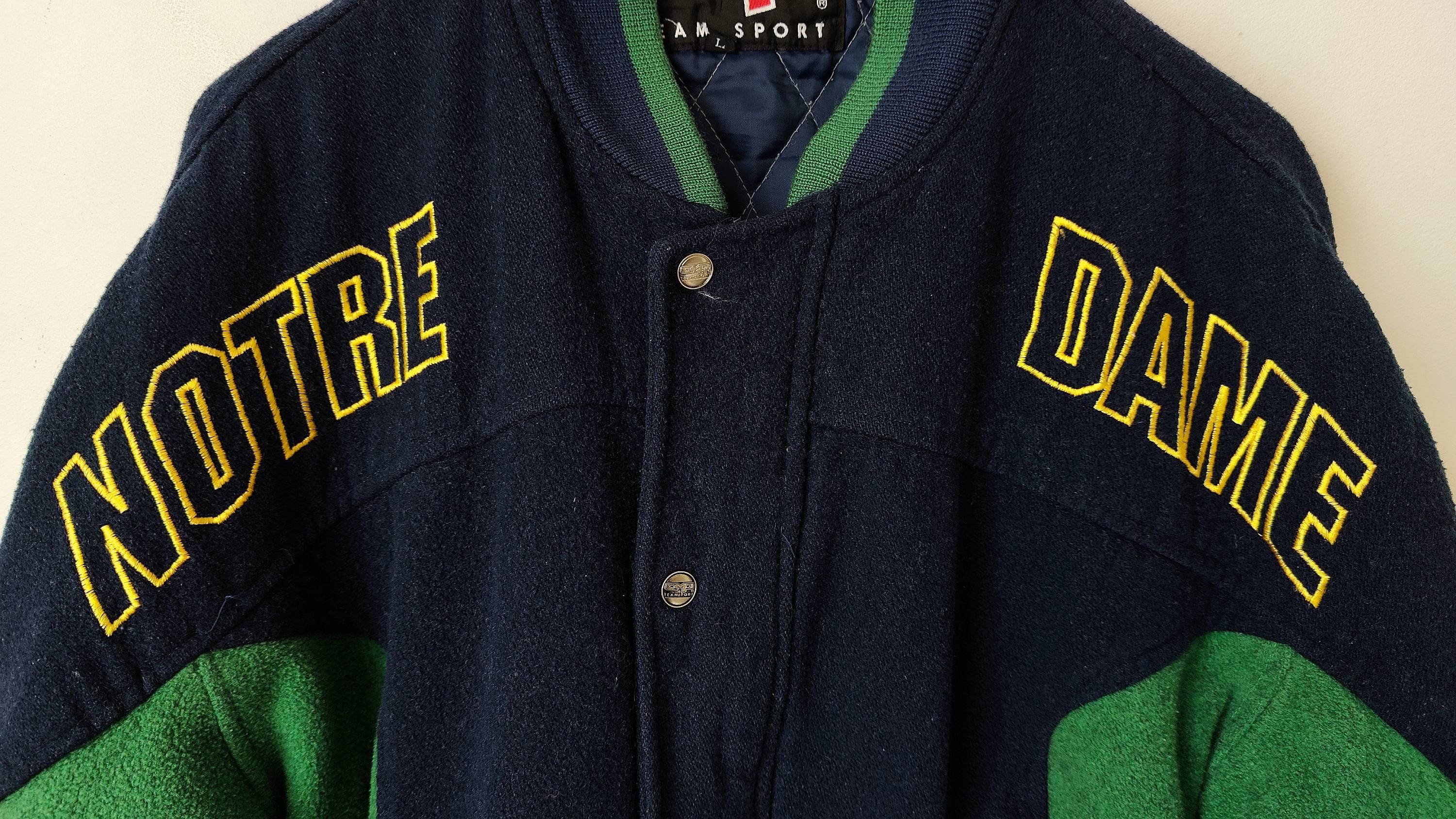 NCAA × Vintage Notre Dame Fighting Irish CMP Vintage 90s Varsity Jacket Size US L / EU 52-54 / 3 - 5 Thumbnail