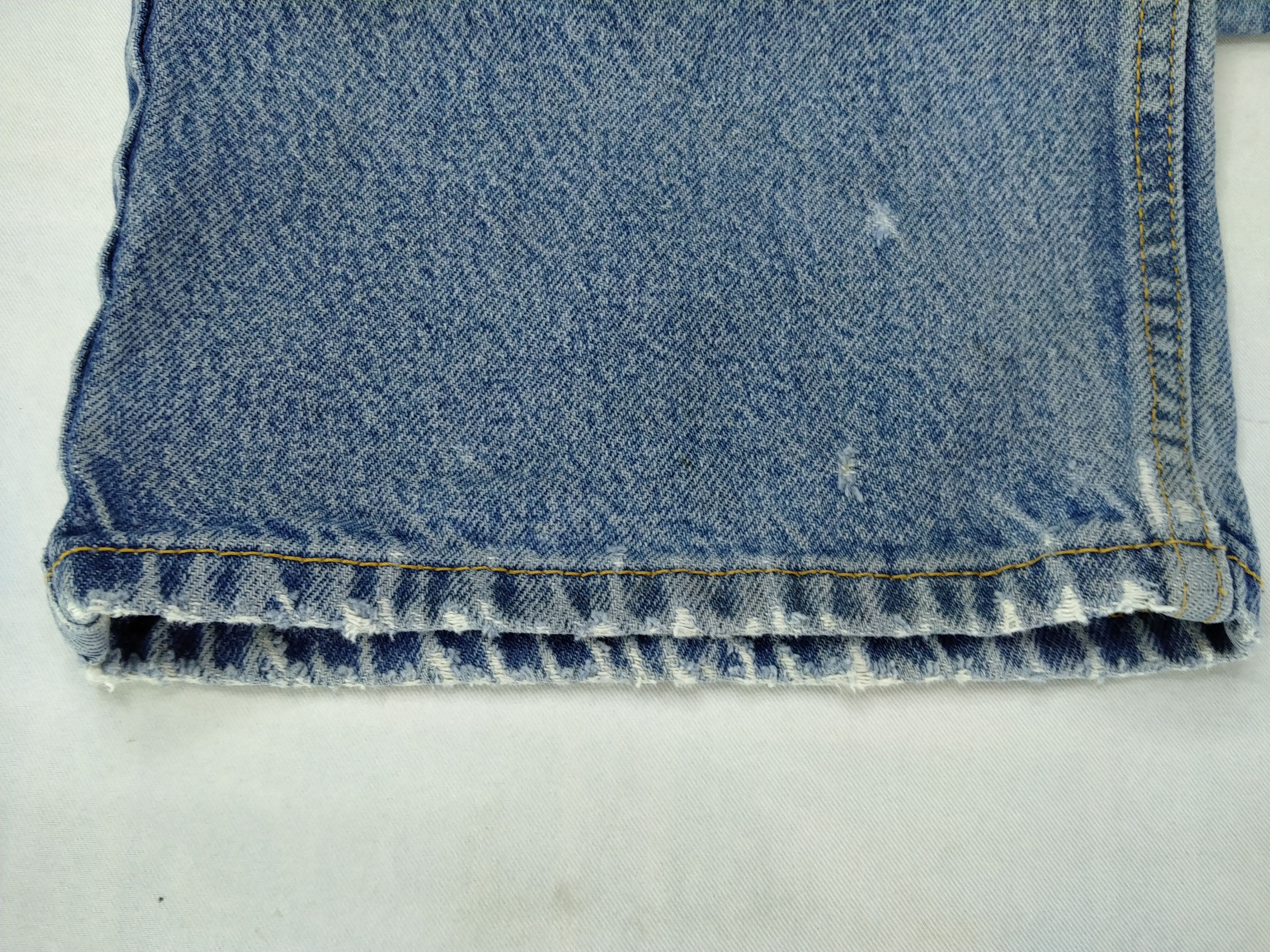 Levi's Vintage Levi's 505 Straight Fit 41 x 29 Denim -JN300 Size US 41 - 15 Thumbnail