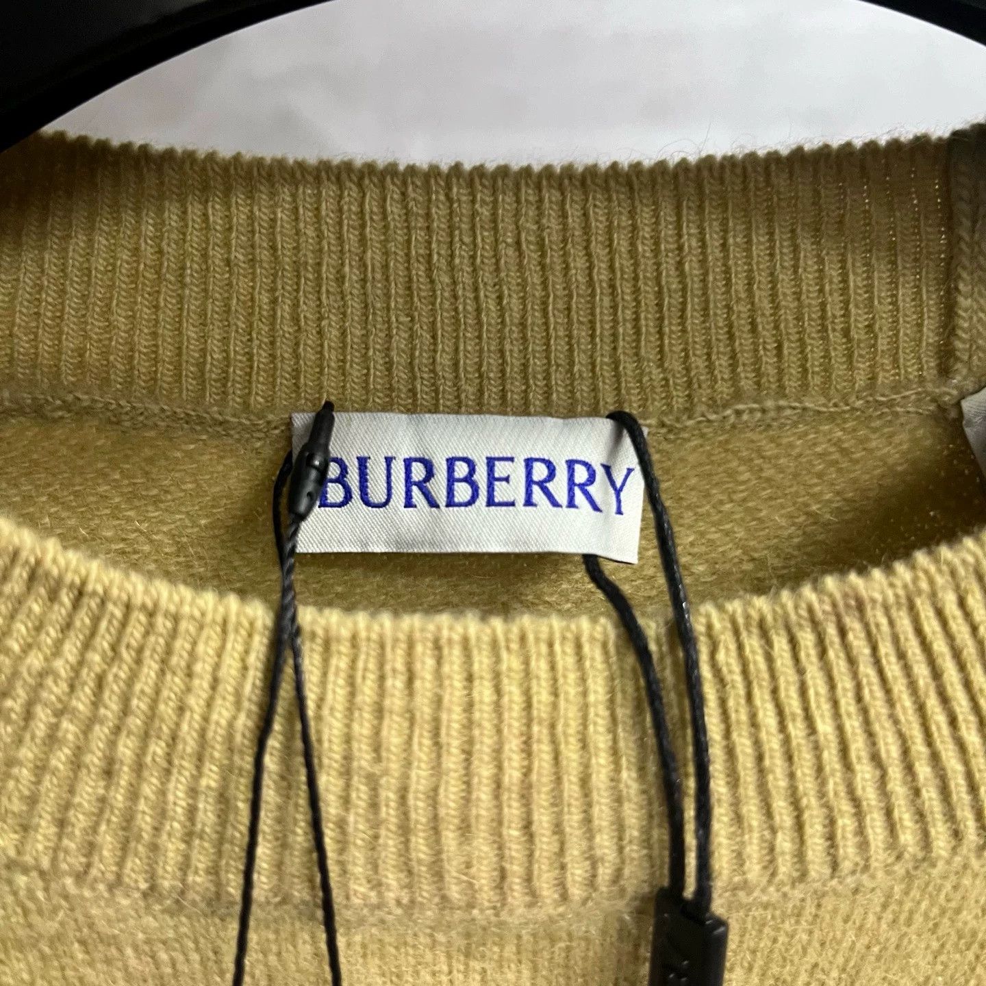 Burberry Burberry Sand Wool Crewneck Pullover Size US XXS / EU 40 - 2 Thumbnail
