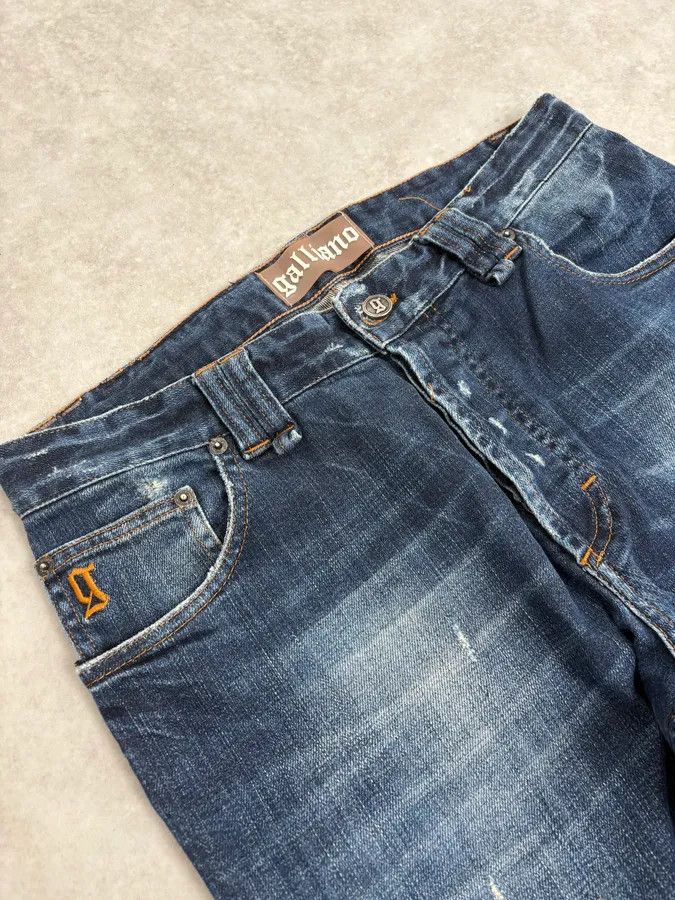 John Galliano 2010s John Galliano Blue Rebel Distressed Denim Jeans Size US 31 - 7 Thumbnail